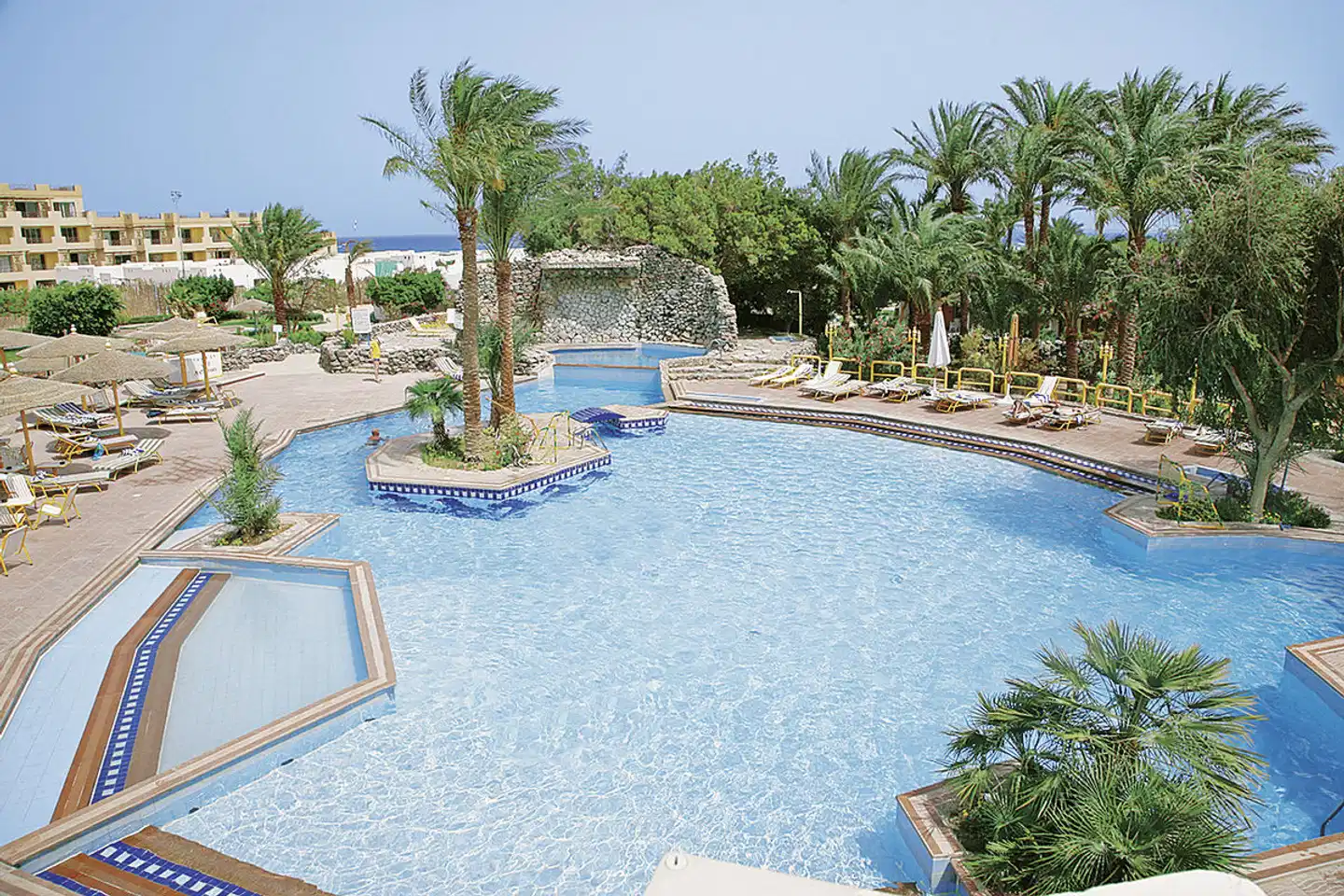 Shams Safaga Resort Pool