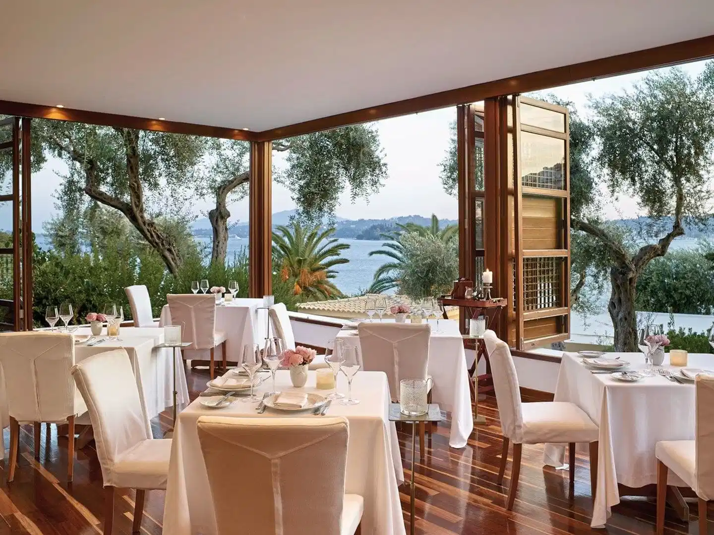 Corfu Imperial a Grecotel Resort to Live Restaurant