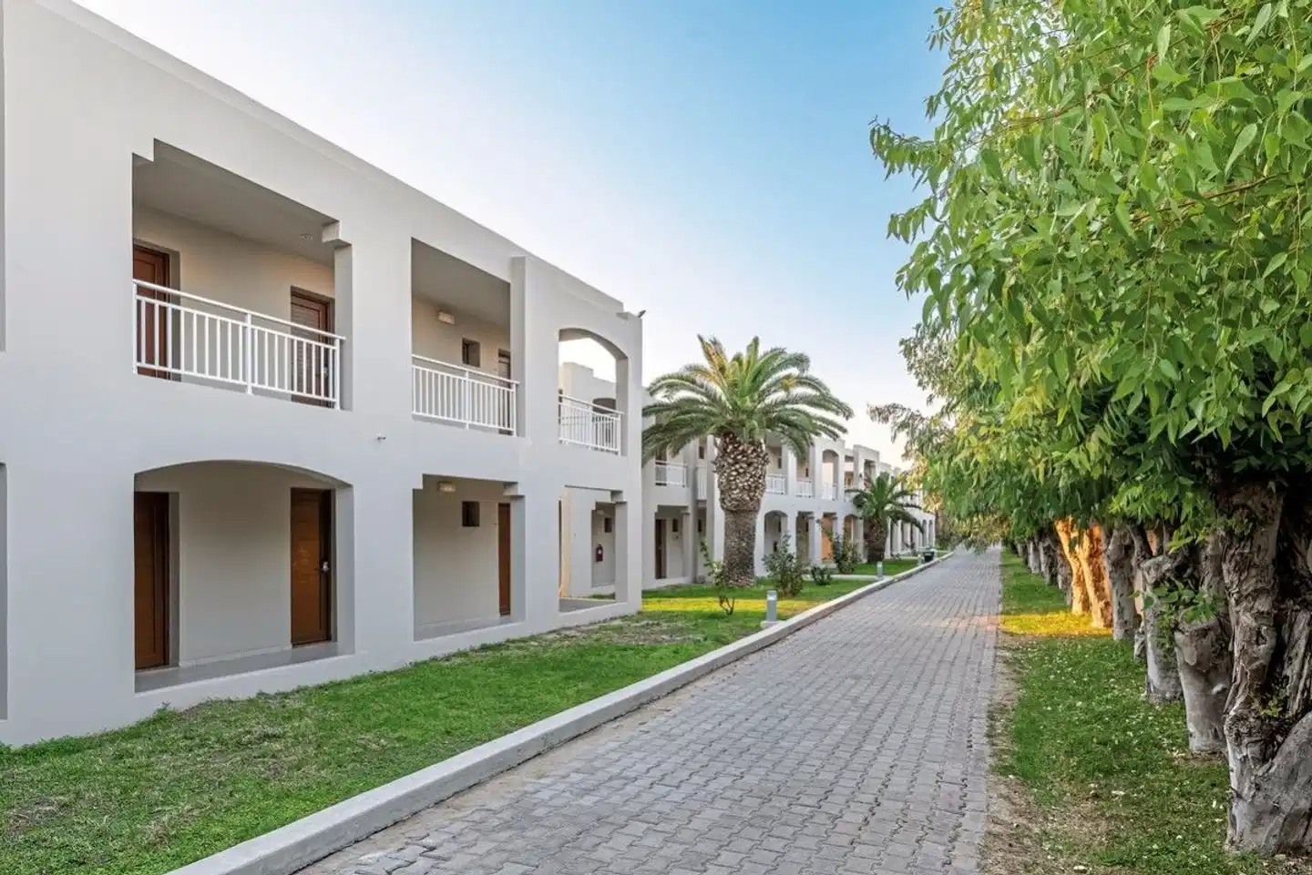 Akti Coast Club Hotel Garten