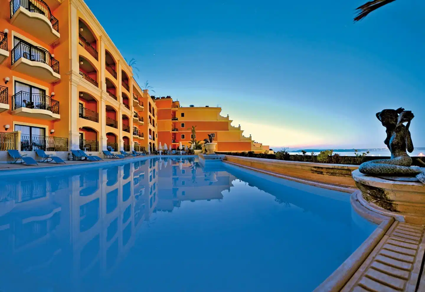 Grand Hotel Gozo Pool