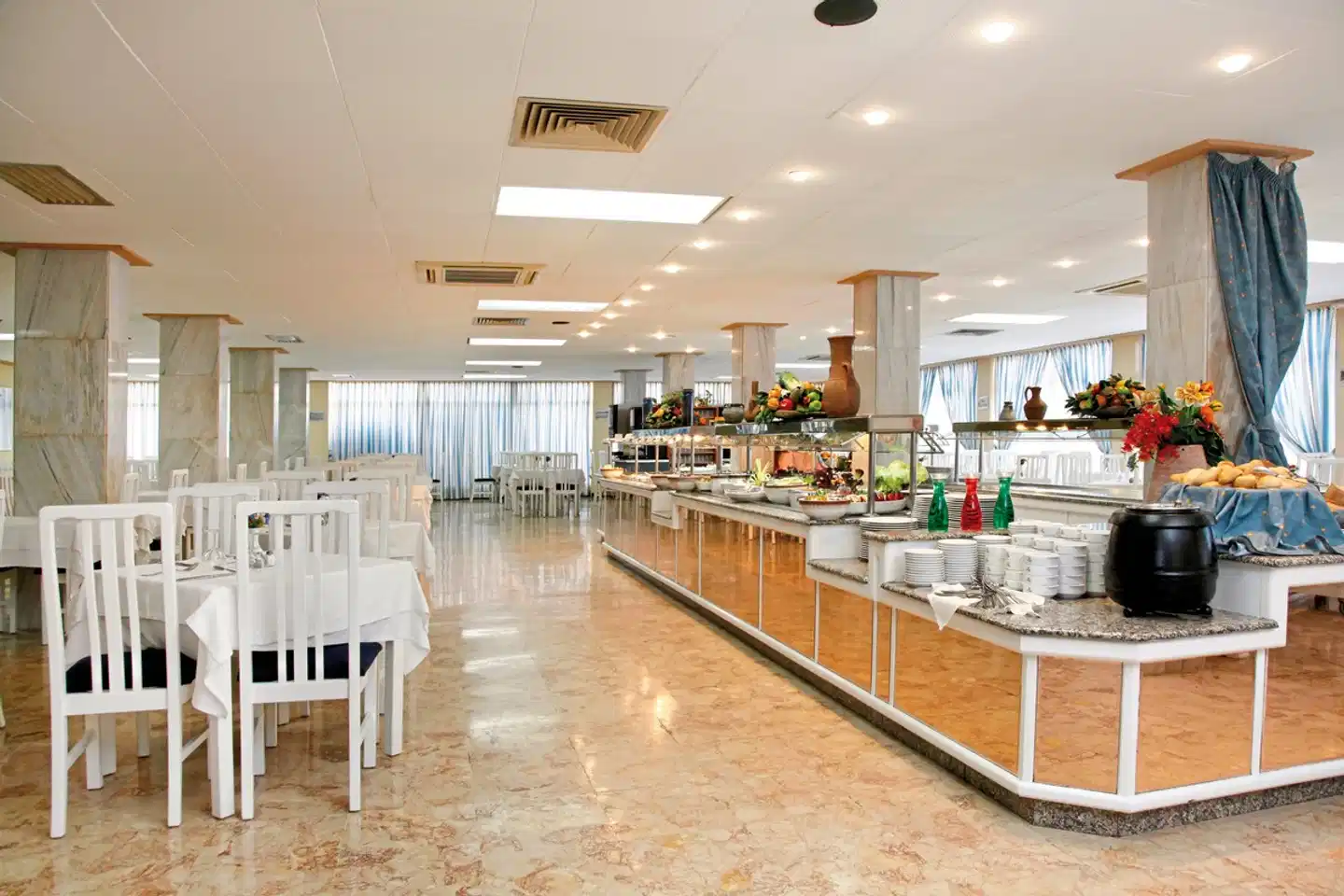 Alua Linda Mallorca Bar