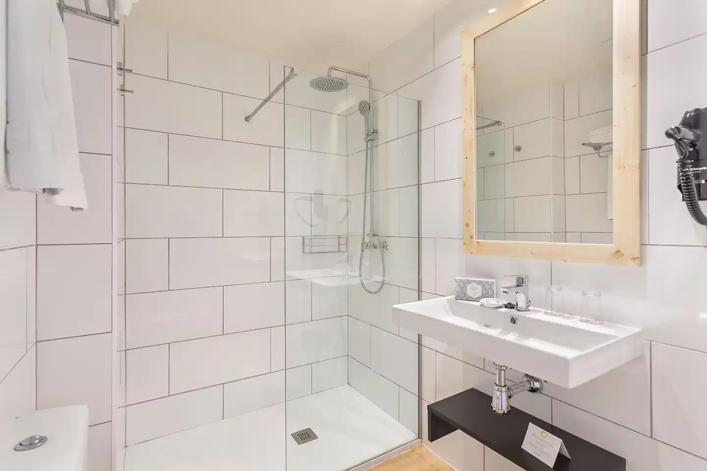 FERGUS Style Sóller Beach Badezimmer