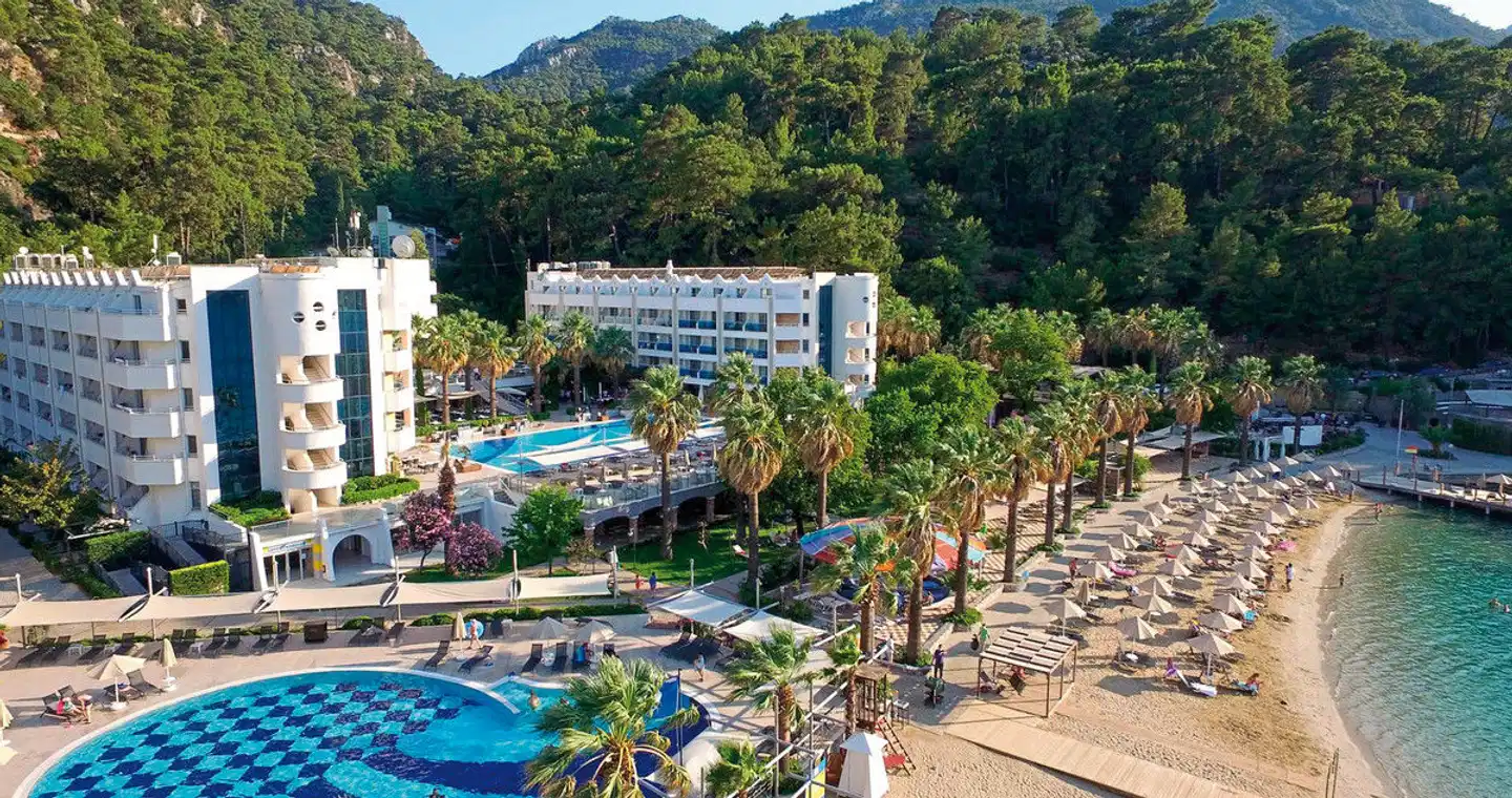 Turunc Hotel Aussenansicht