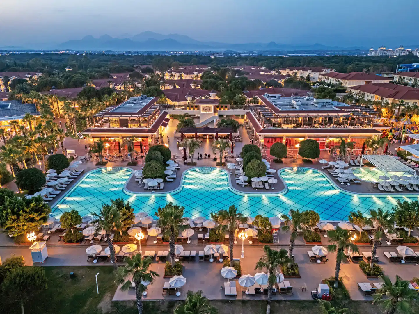 Güral Premier Belek Pool