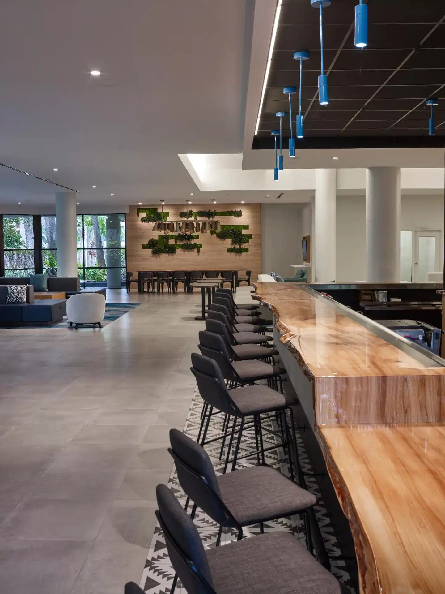 Delta Hotels by Marriott Orlando Celebration Bar