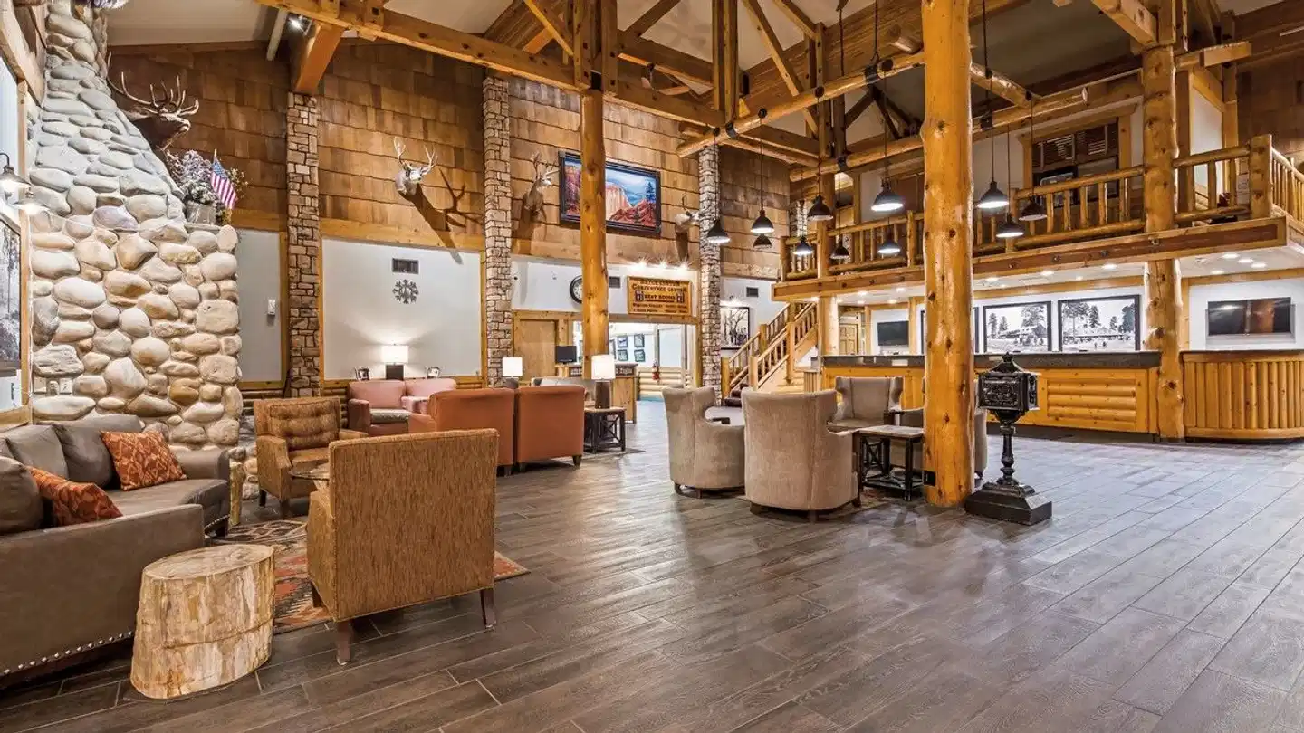 Best Western Plus Ruby's Inn Lobby