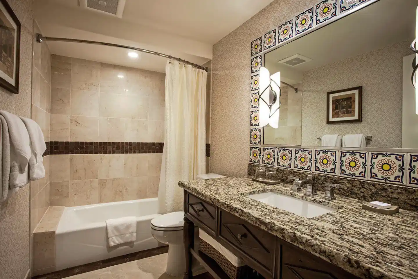 Casa Munras Garden Hotel & Spa Badezimmer