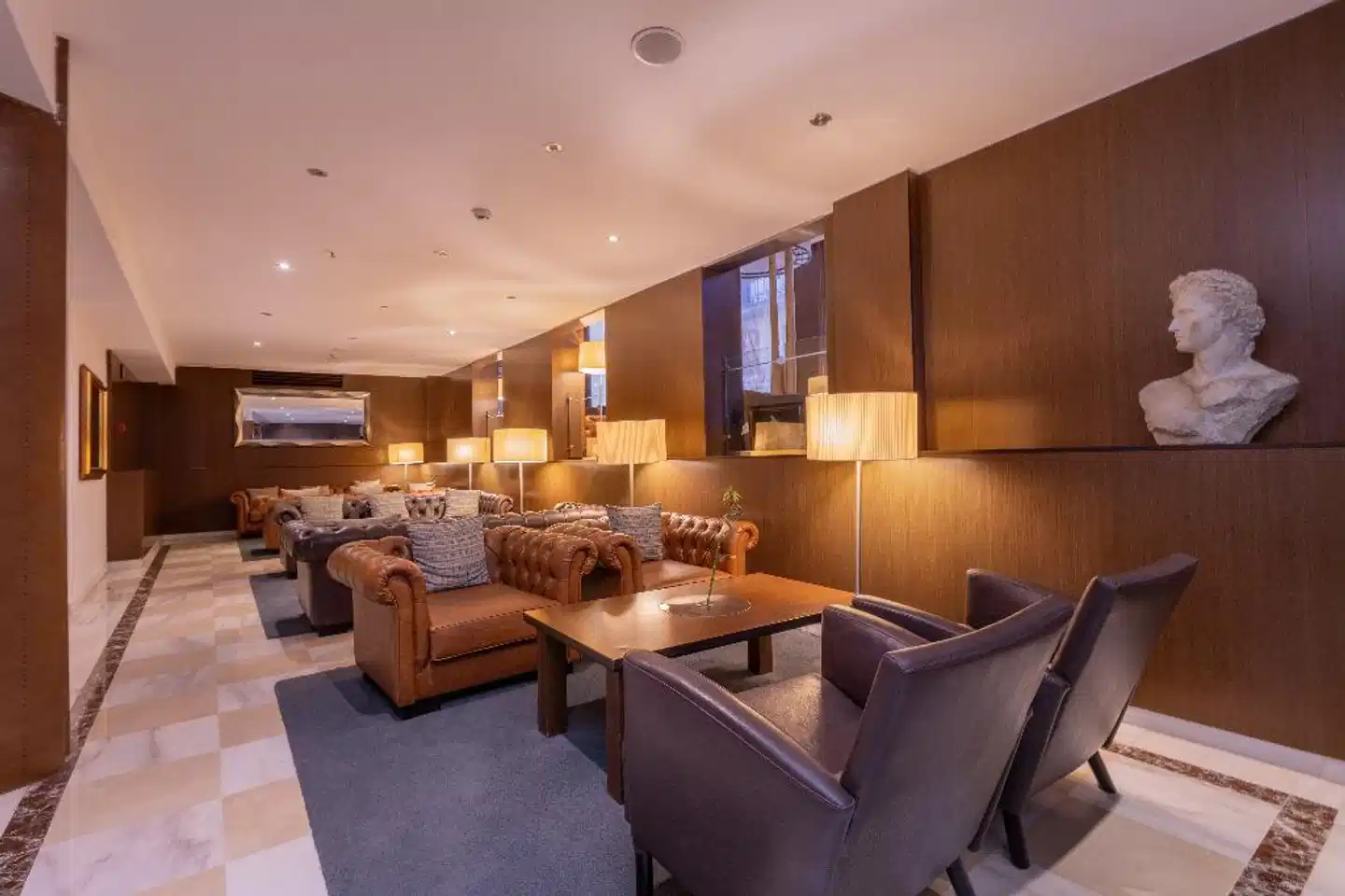 Gran Hotel Barcino Lobby