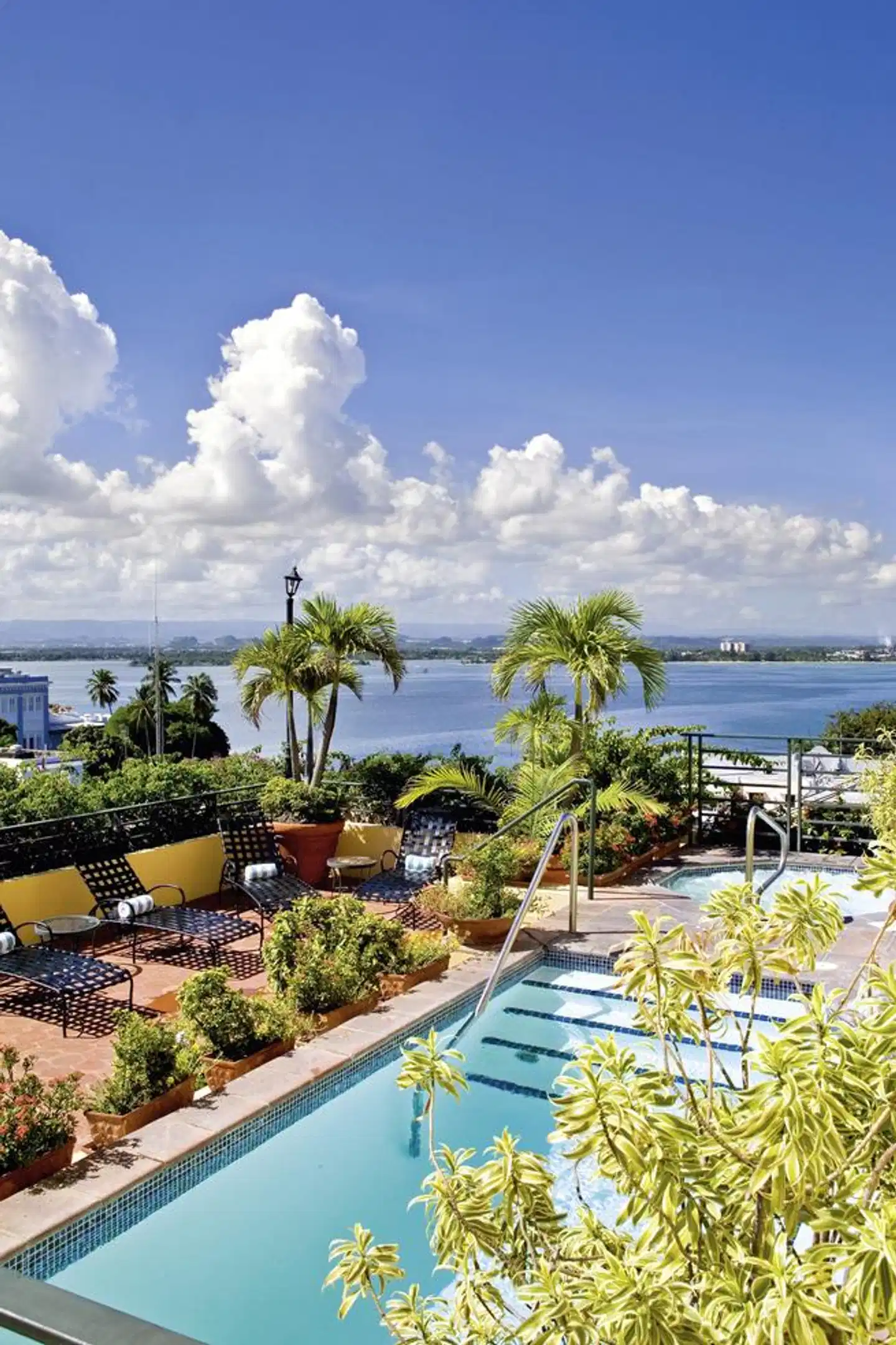 Hotel El Convento Pool