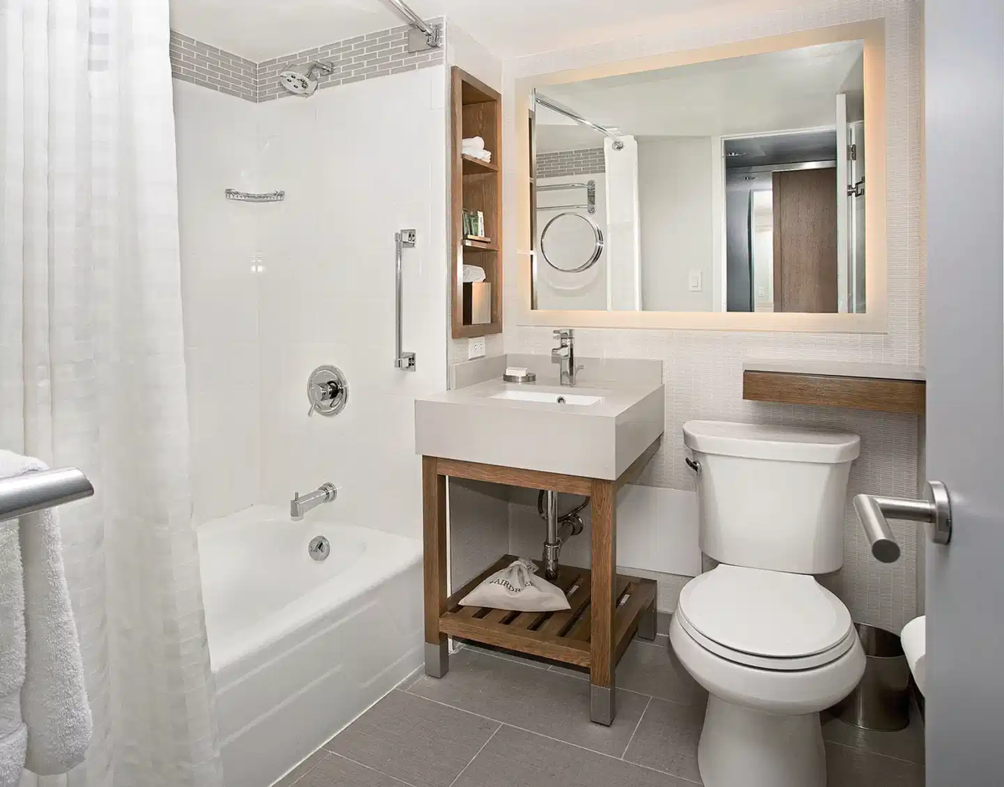 New York Hilton Midtown Badezimmer