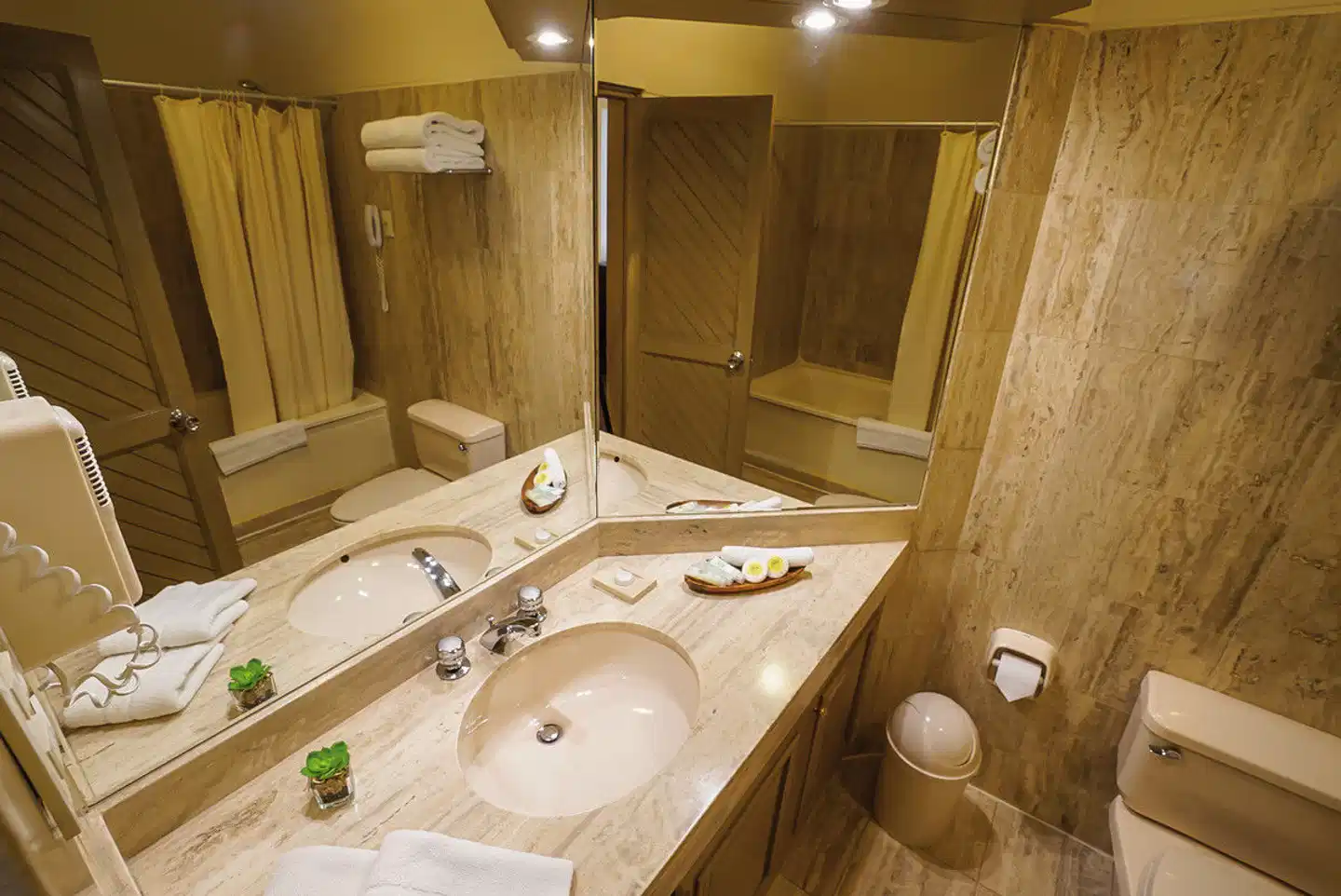 Jose Antonio Badezimmer