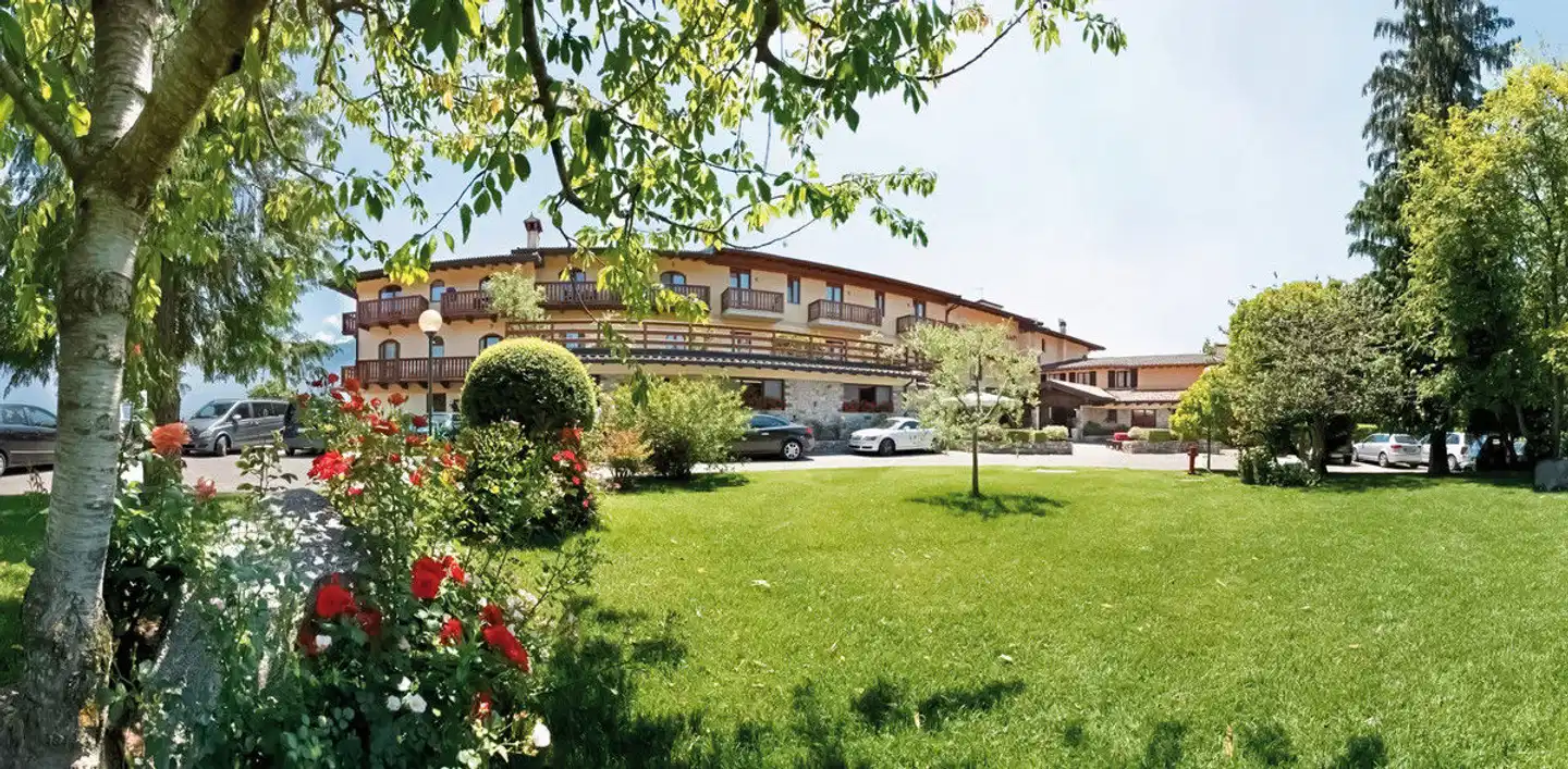 Pineta Campi Aussenansicht