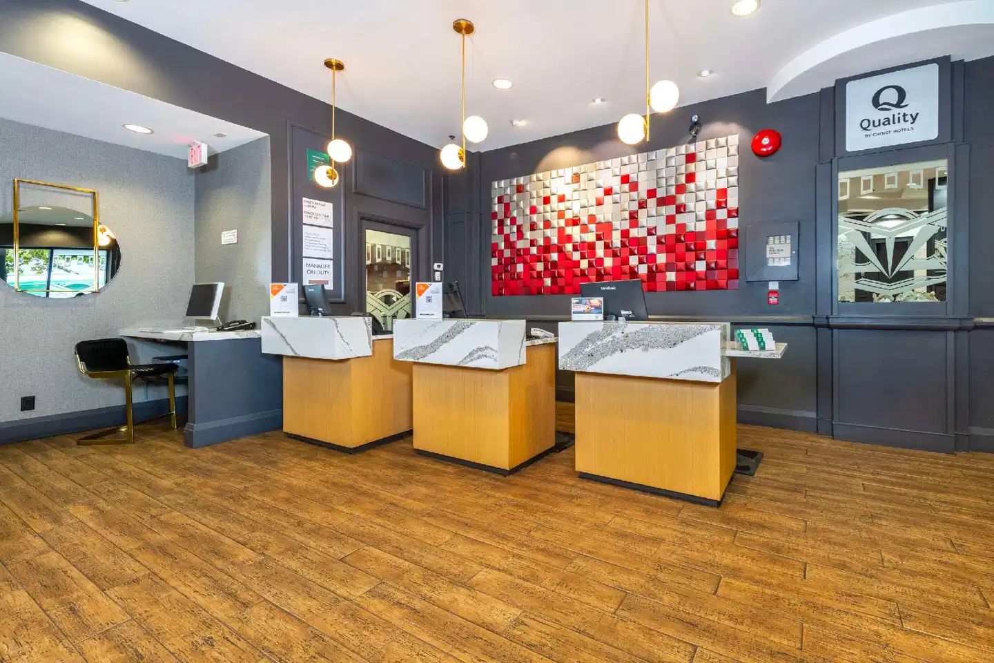 Quality Inn & Suites Downtown Vancouver Restaurant