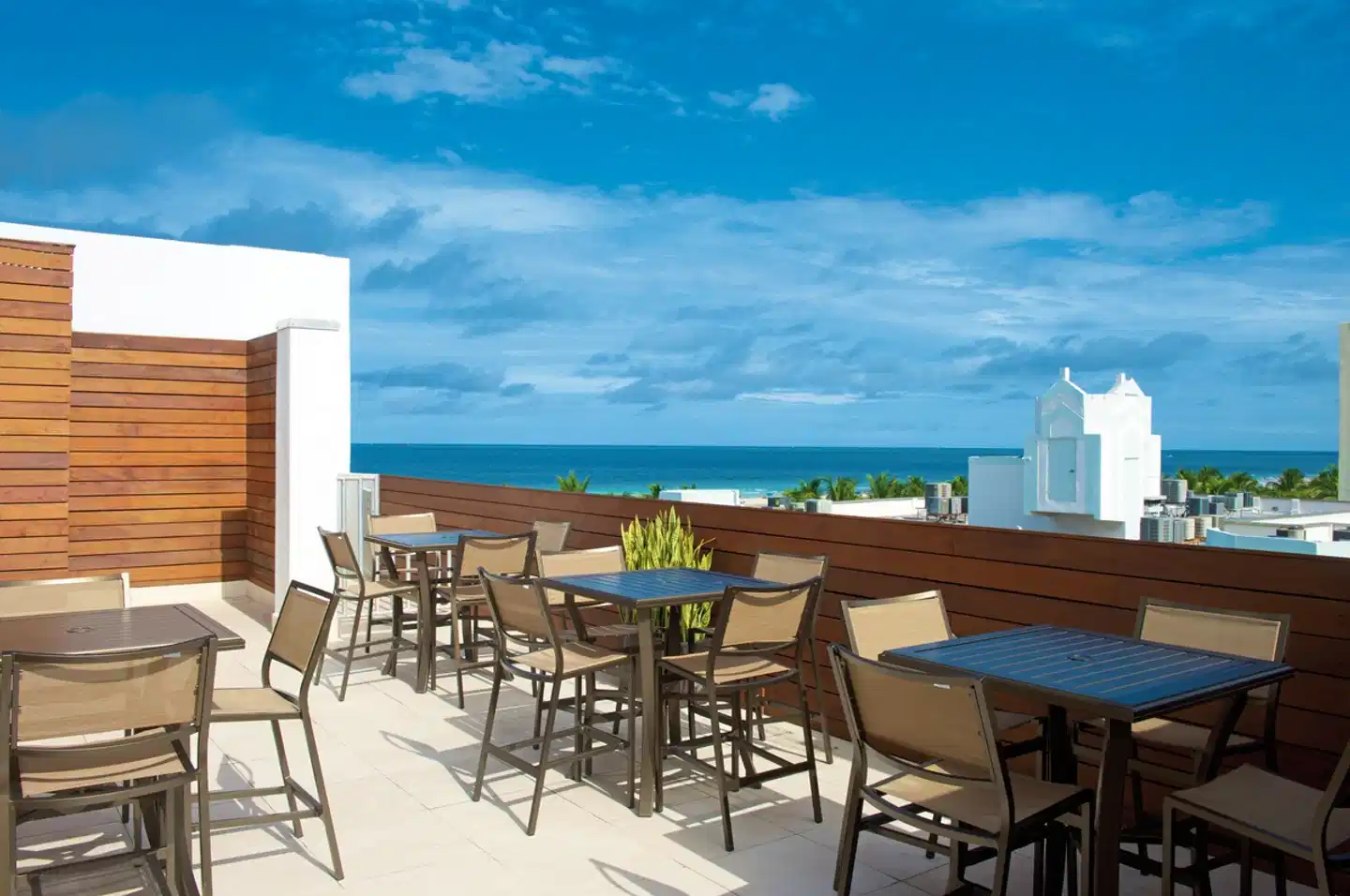 Eurostars Winter Haven Terrasse