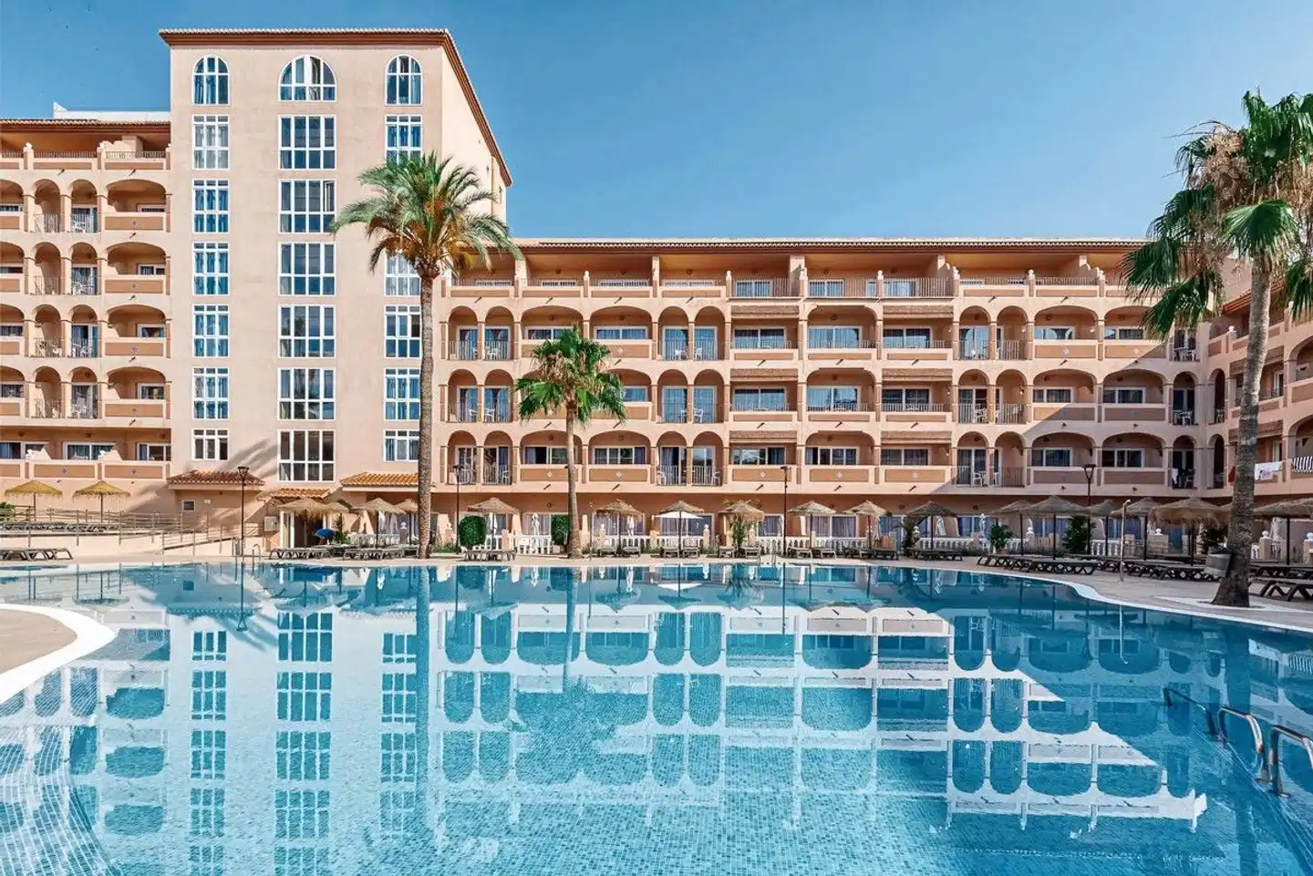 Hotel Bahia Tropical Pool