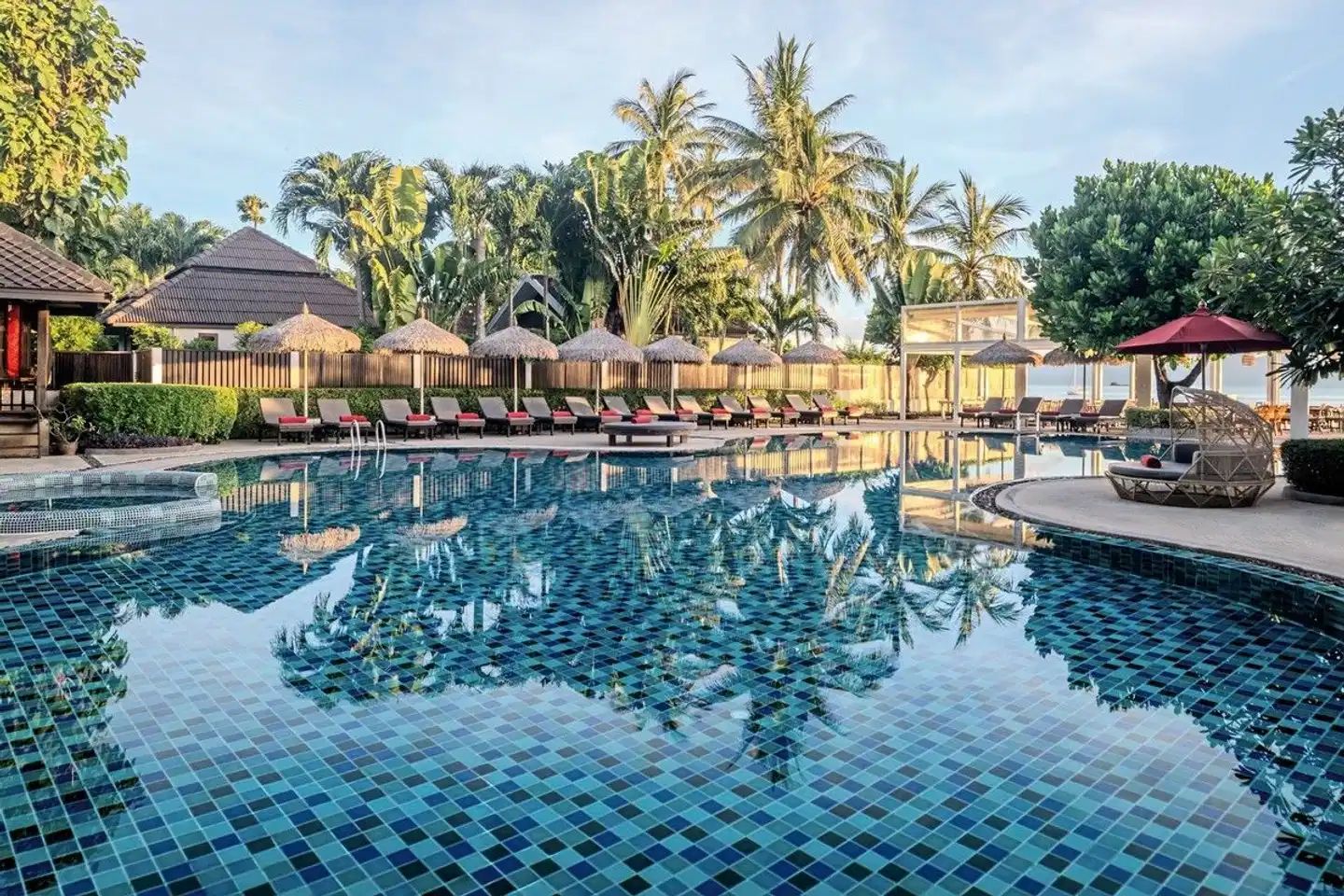 NH Collection Samui Peace Resort Pool