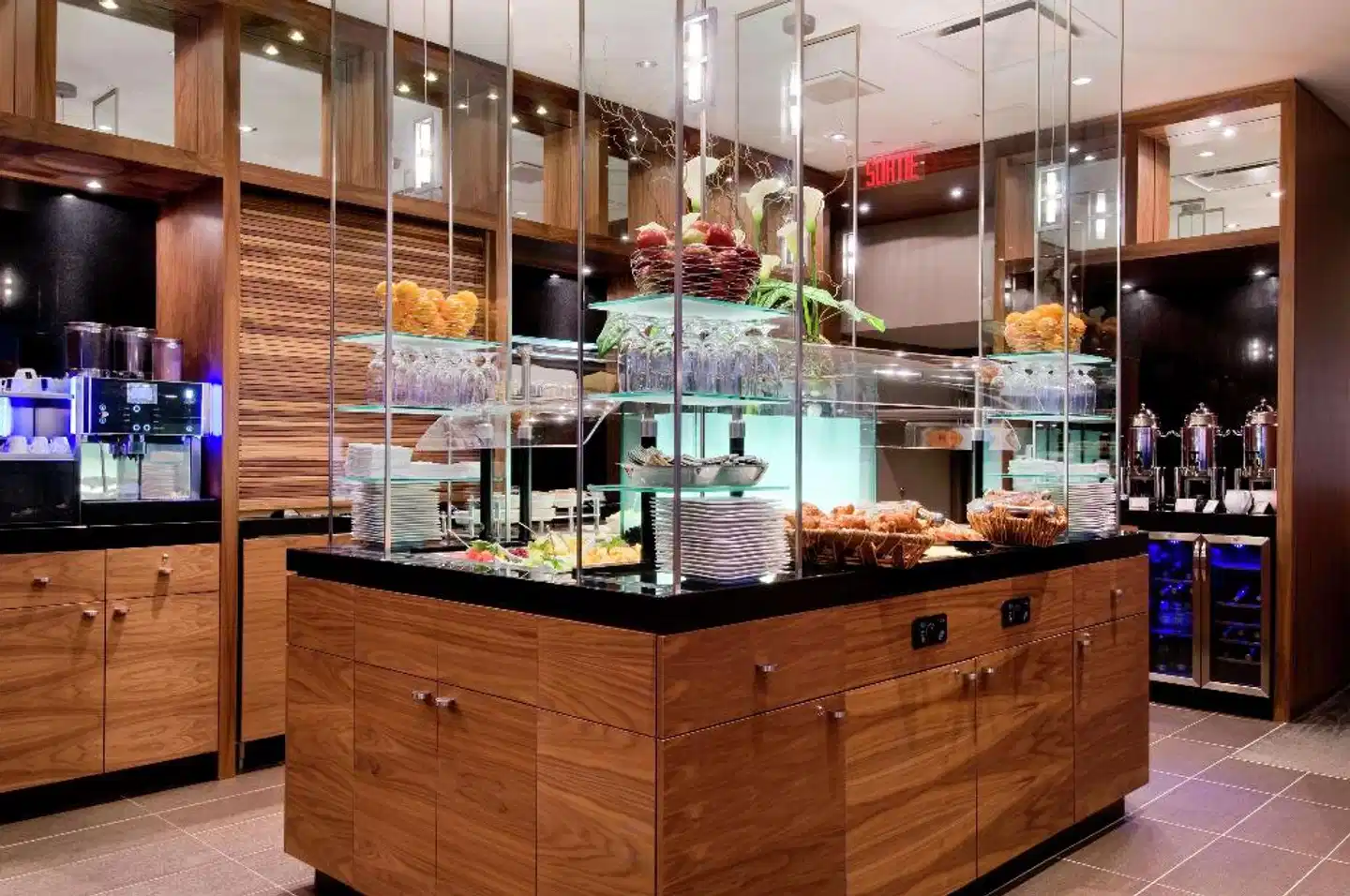 Hilton Quebec Restaurant