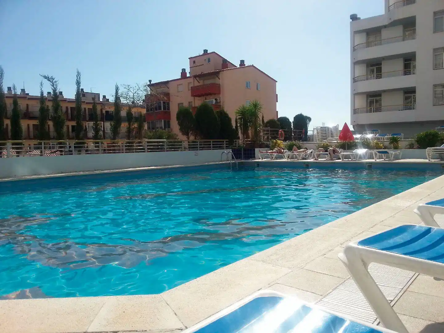 Aparthotel Xon's Platja Pool