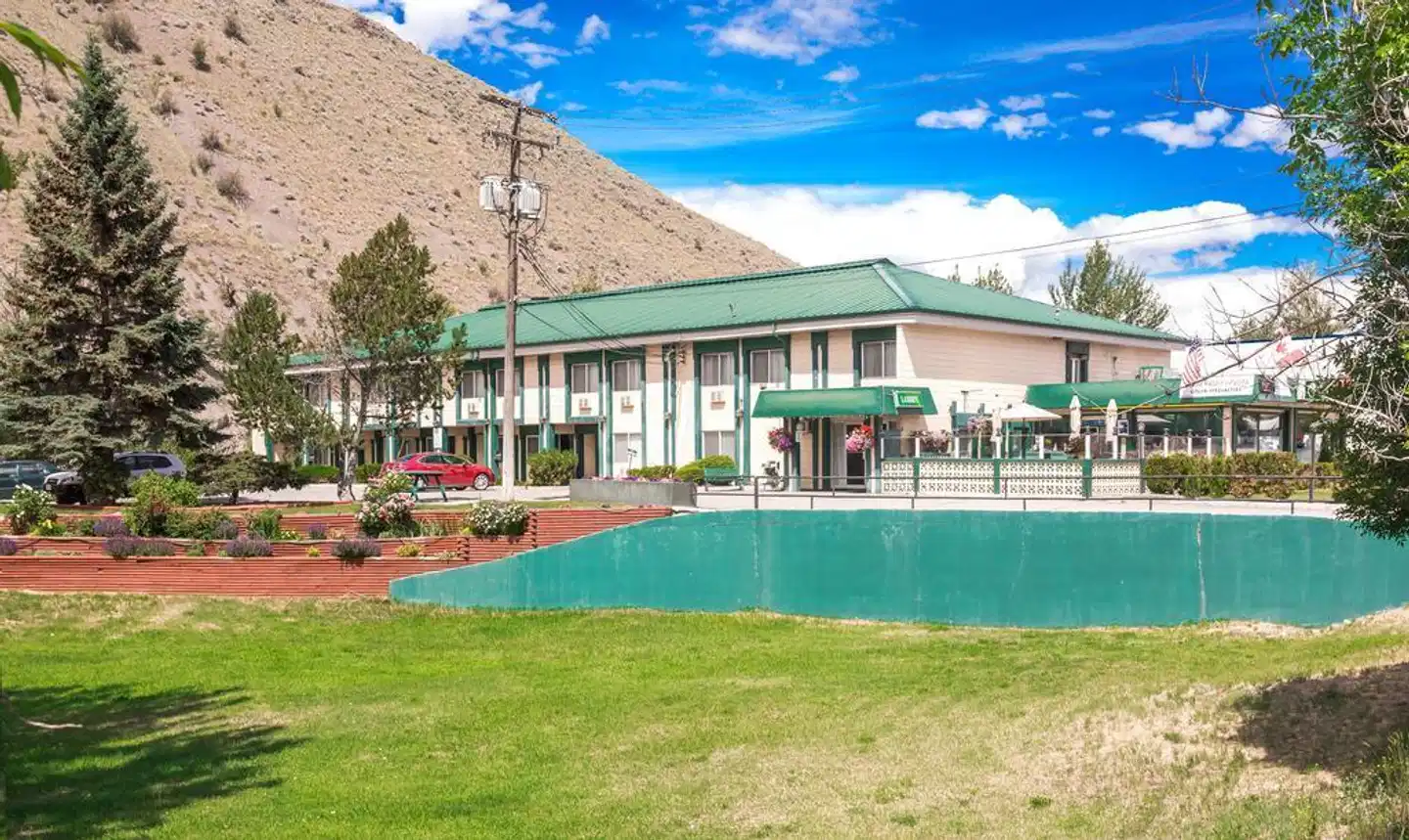 Sandman Inn Cache Creek Aussenansicht