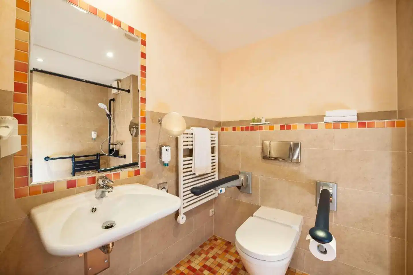 NH Berlin City Ost Badezimmer