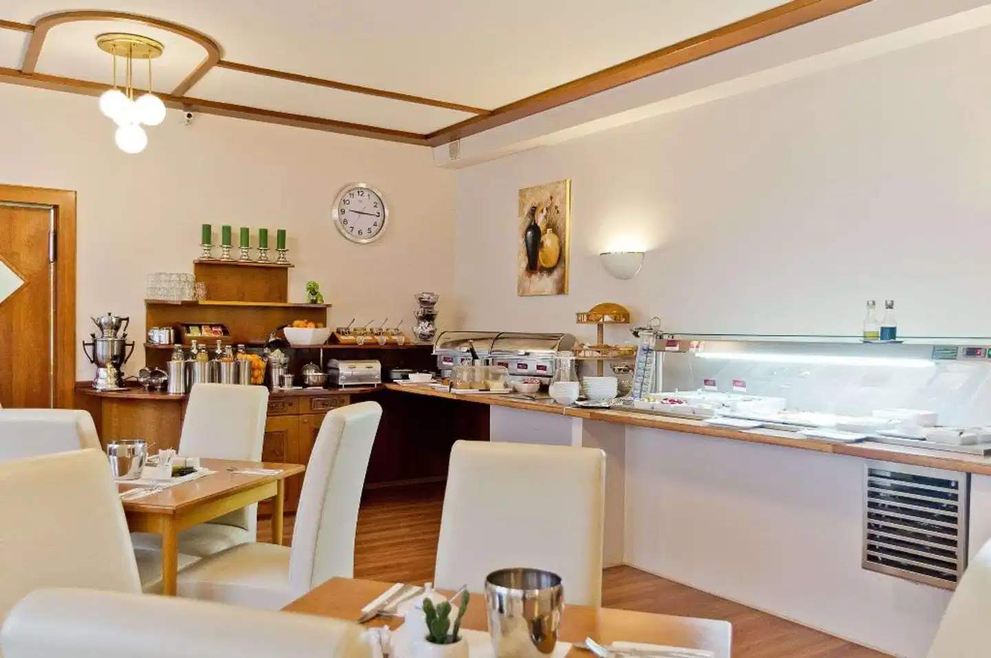 Hotel Astor Restaurant