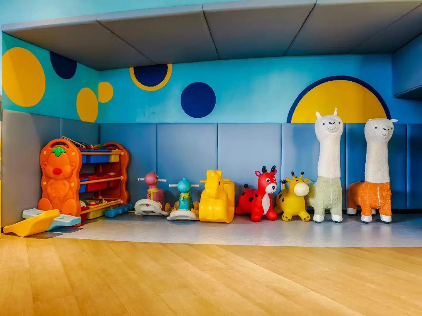 Holiday Inn Resort Krabi Ao Nang Beach Lobby