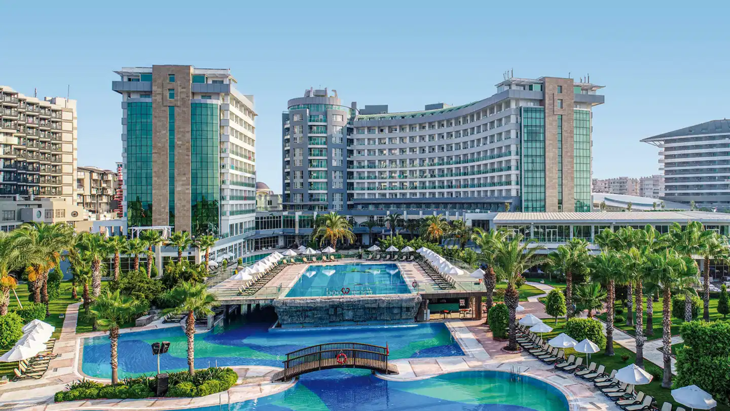 Sherwood Exclusive Lara Aussenansicht