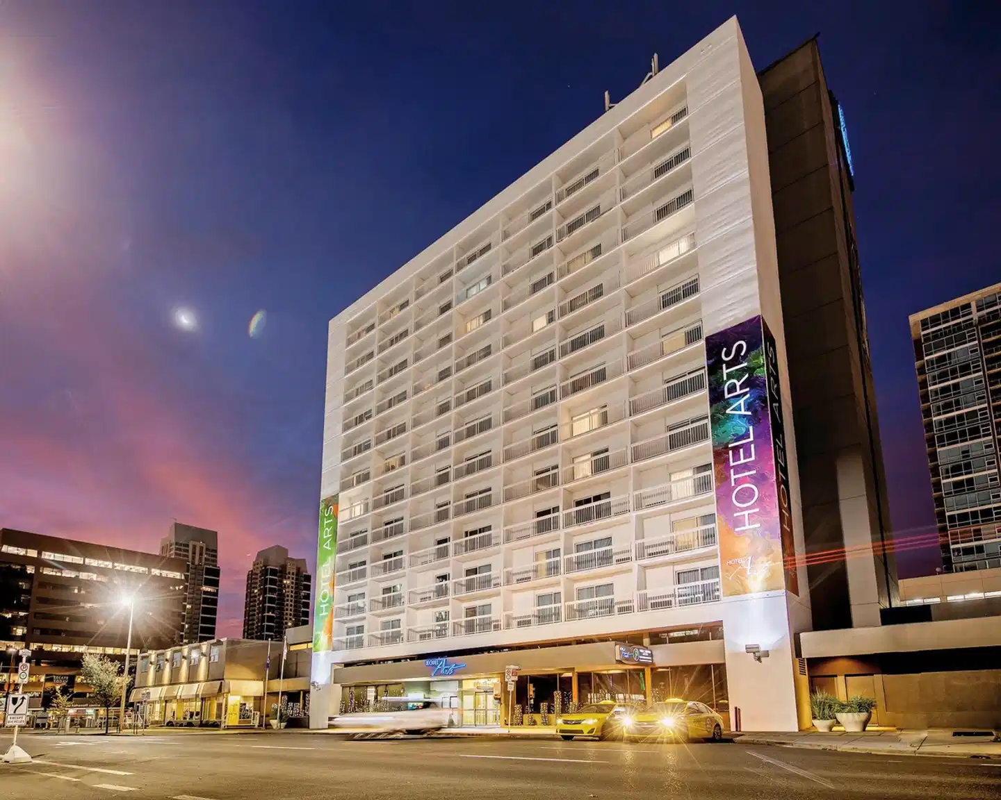 Hotel Arts Calgary Aussenansicht