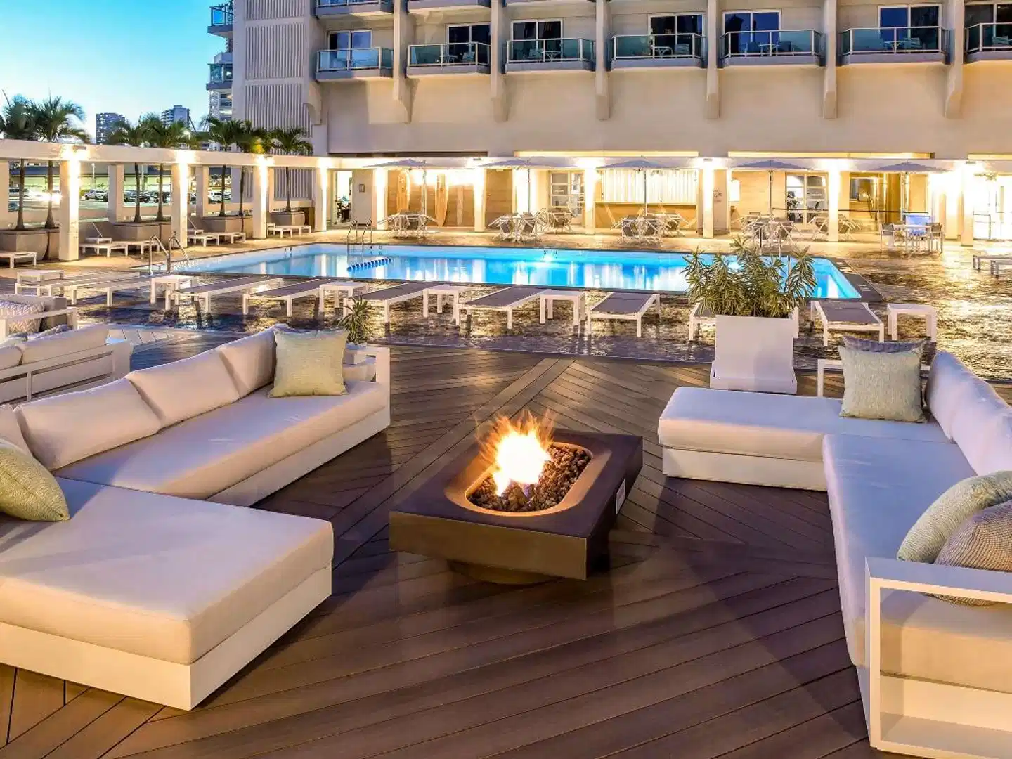 Ala Moana Hotel by Mantra Lobby