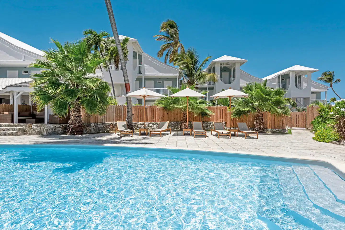 La Playa Orient Bay Pool