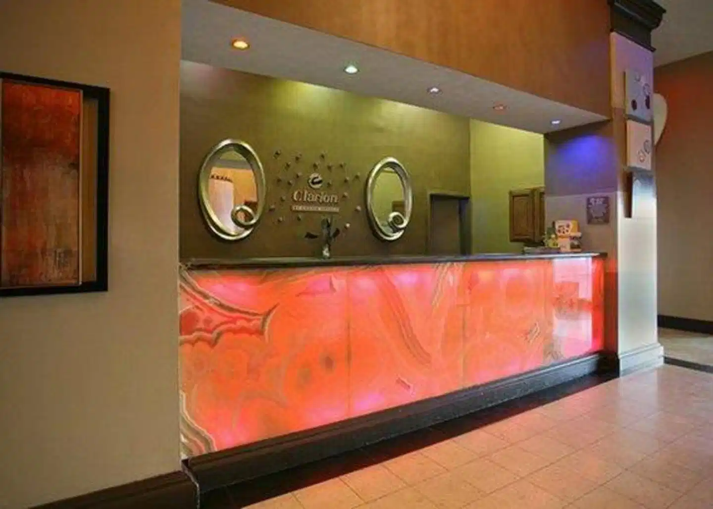 Hampton Inn & Suites New Orleans Canal St. French Quarter Lobby