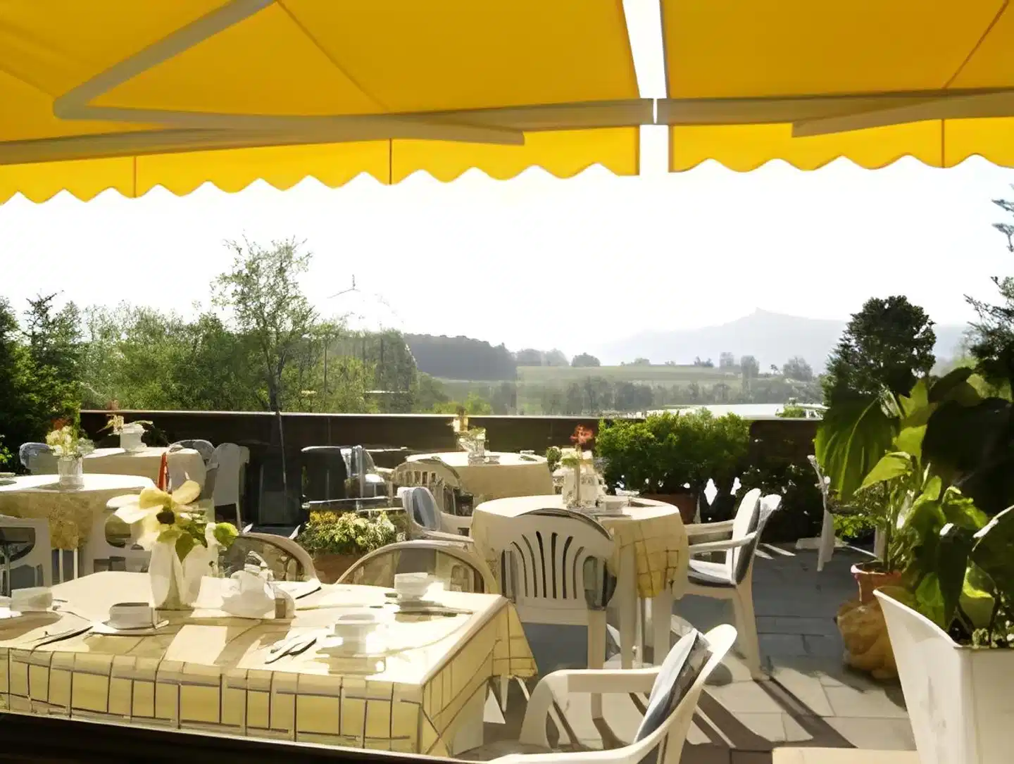 Boutique Hotel Dreimäderlhaus Terrasse