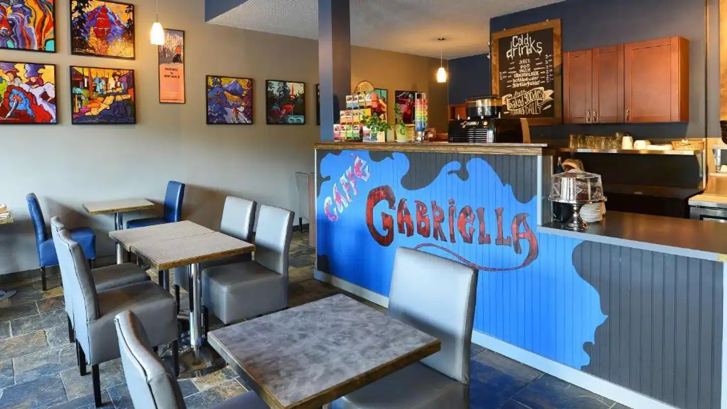 Prestige Mountain Resort Rossland Lobby