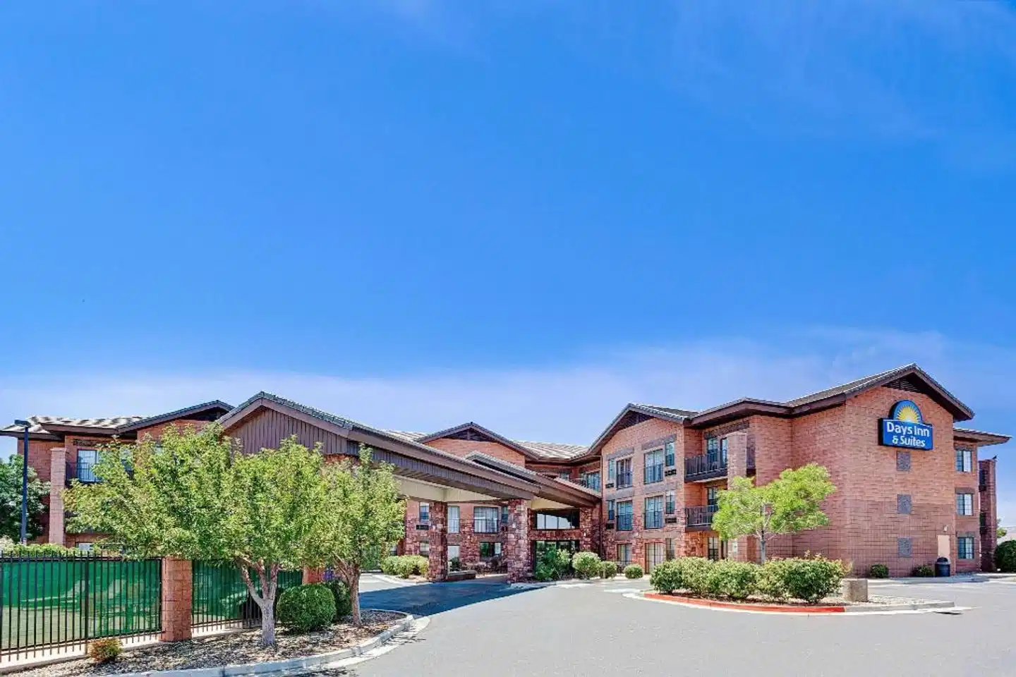 Days Inn & Suites by Wyndham Page Lake Powell Aussenansicht