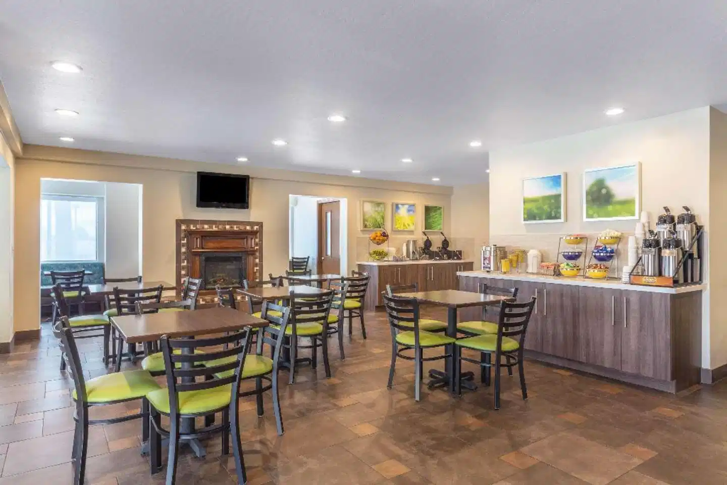 Days Inn & Suites by Wyndham East Flagstaff Restaurant