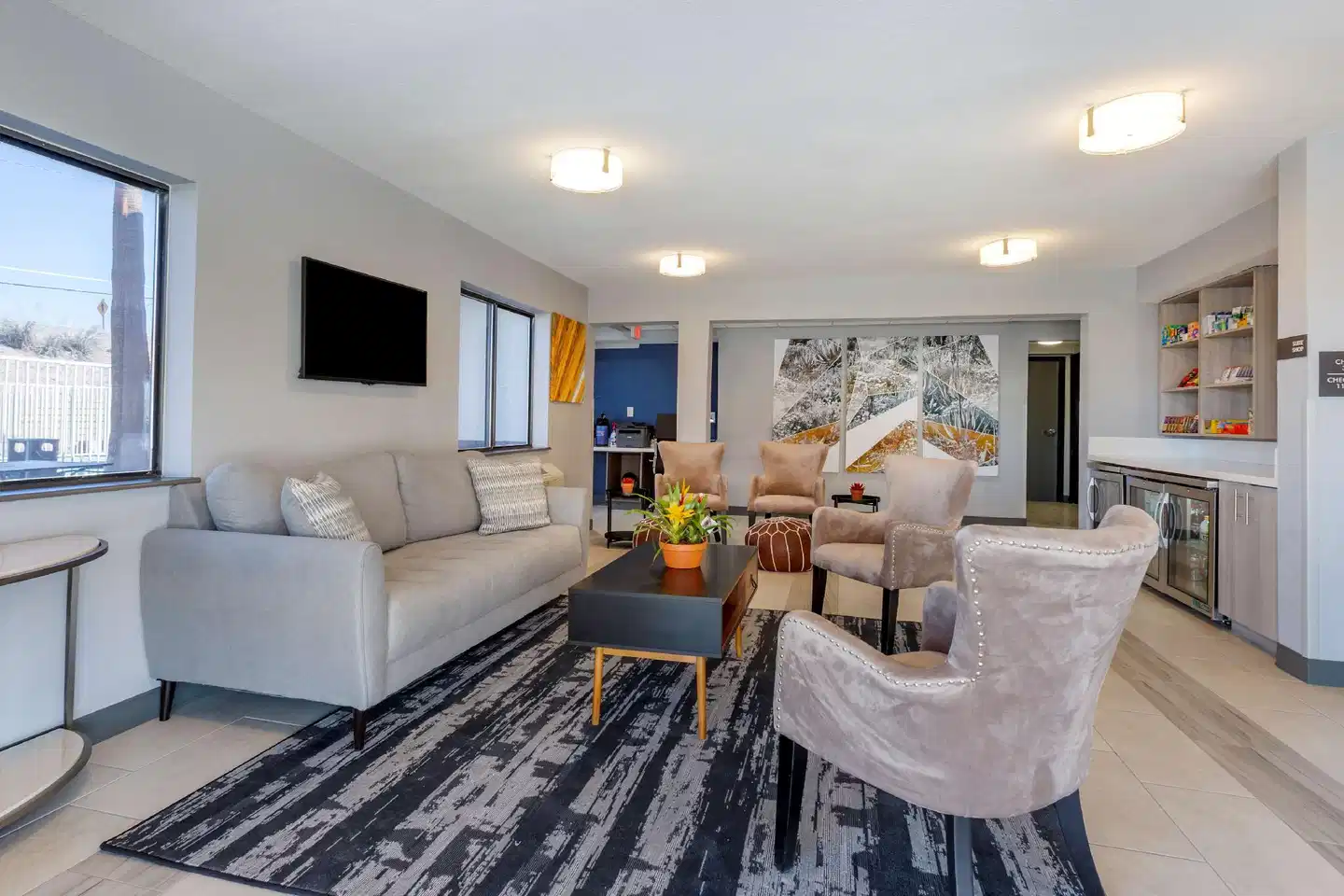 Best Western Blythe Lobby