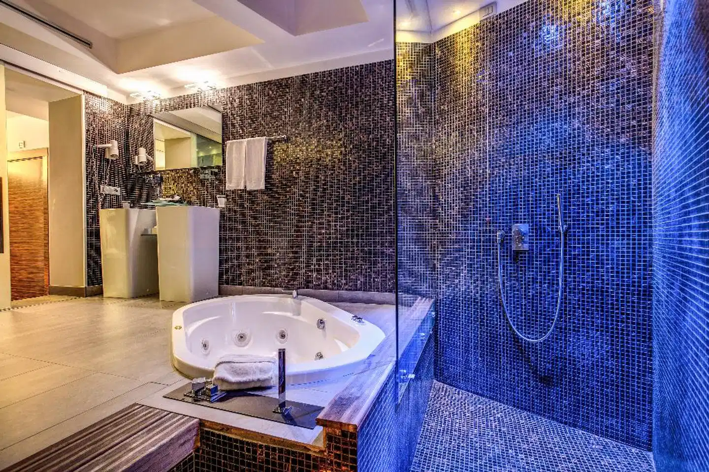 Trevi Collection Hotel Badezimmer