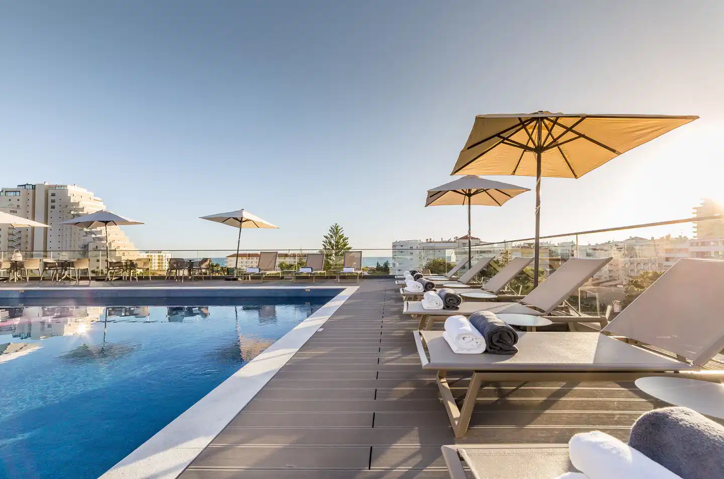 The Prime Energize Hotel Monte Gordo Pool