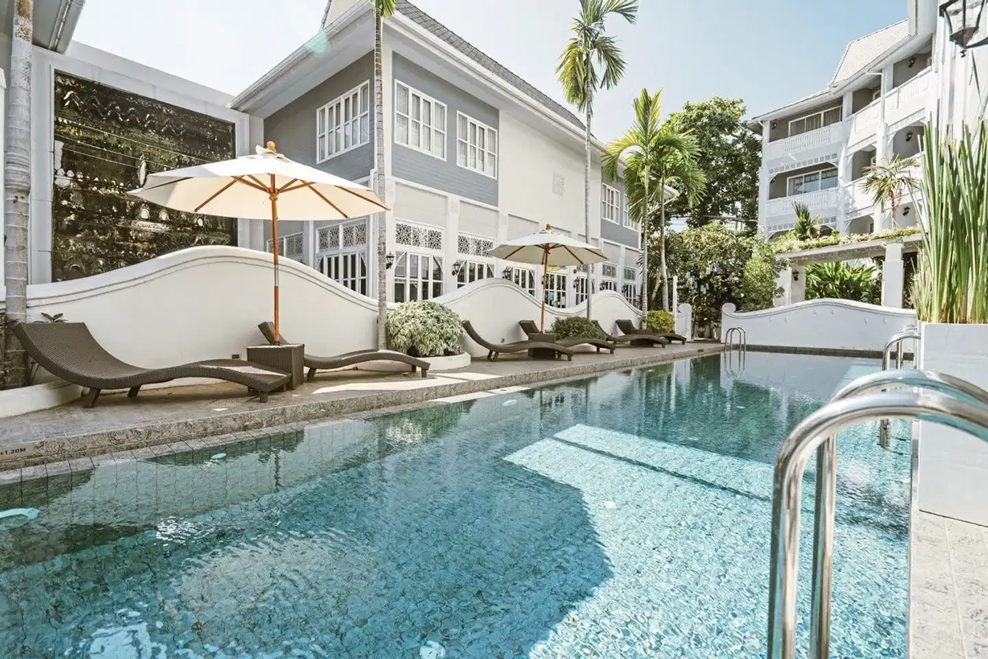 Away Chiang Mai Thapae Resort - A Vegan Retreat Pool