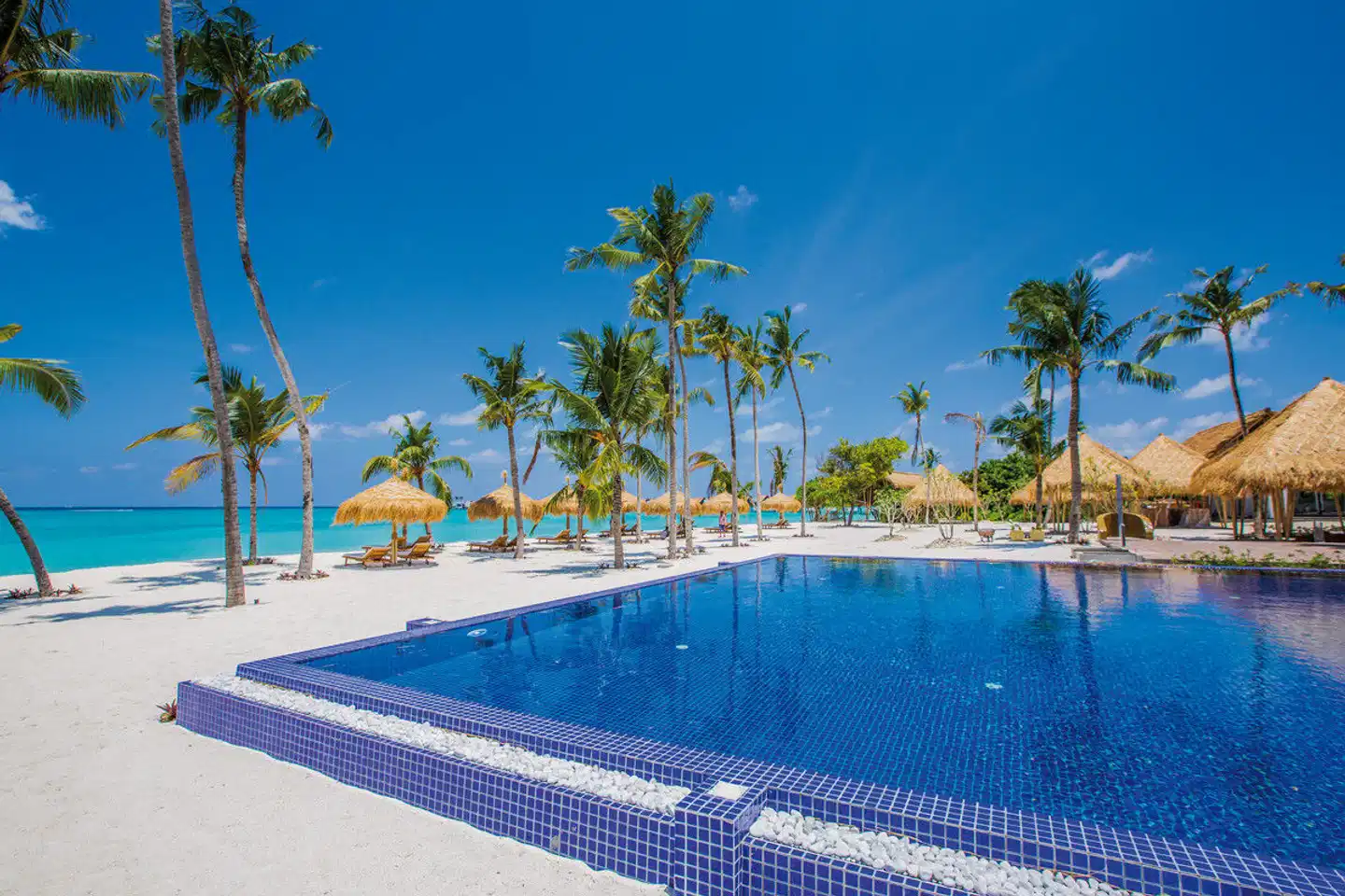 Emerald Maldives Resort & Spa Pool