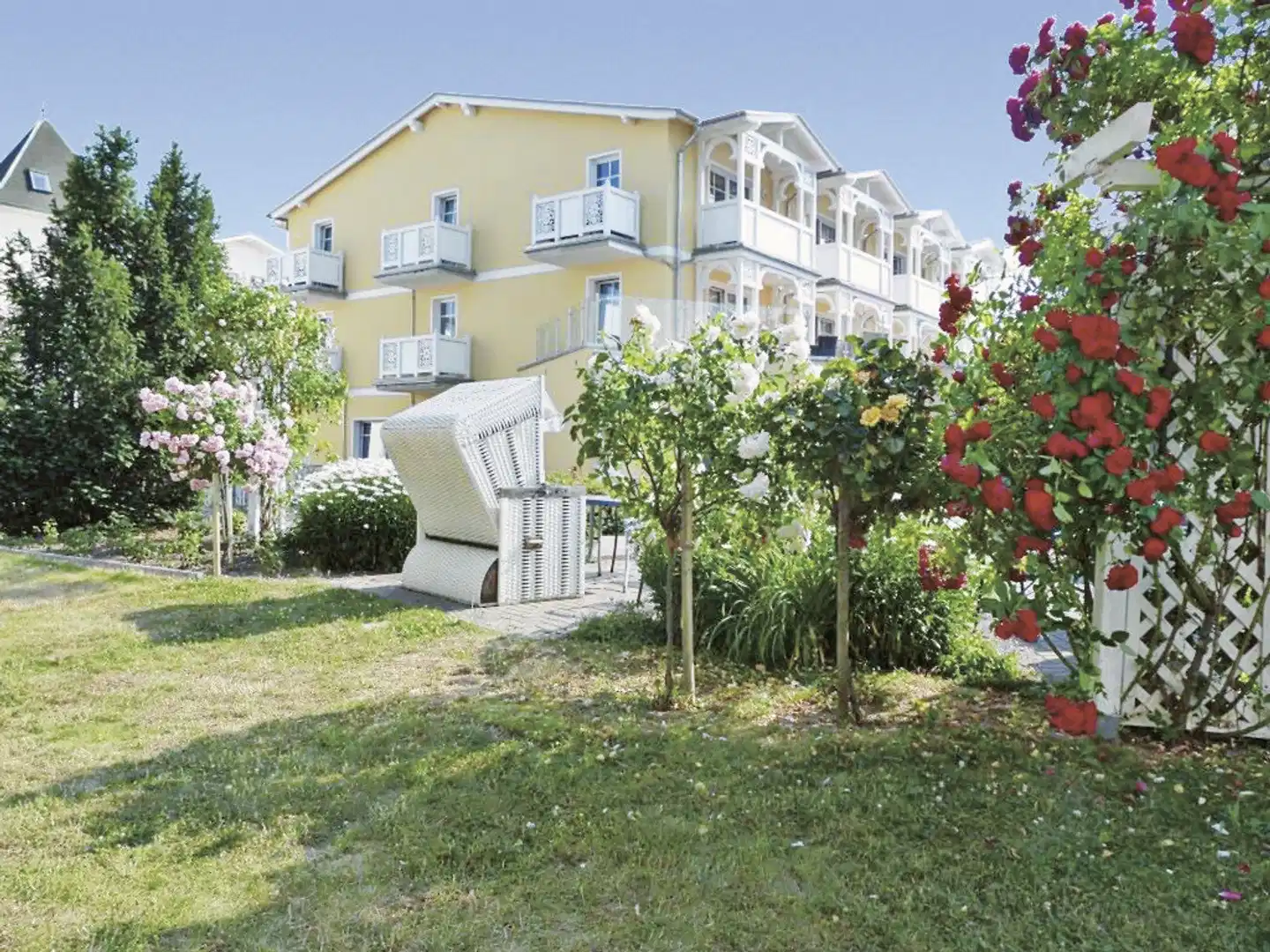 Kur- und Wellness Hotel Mönchgut Aussenansicht