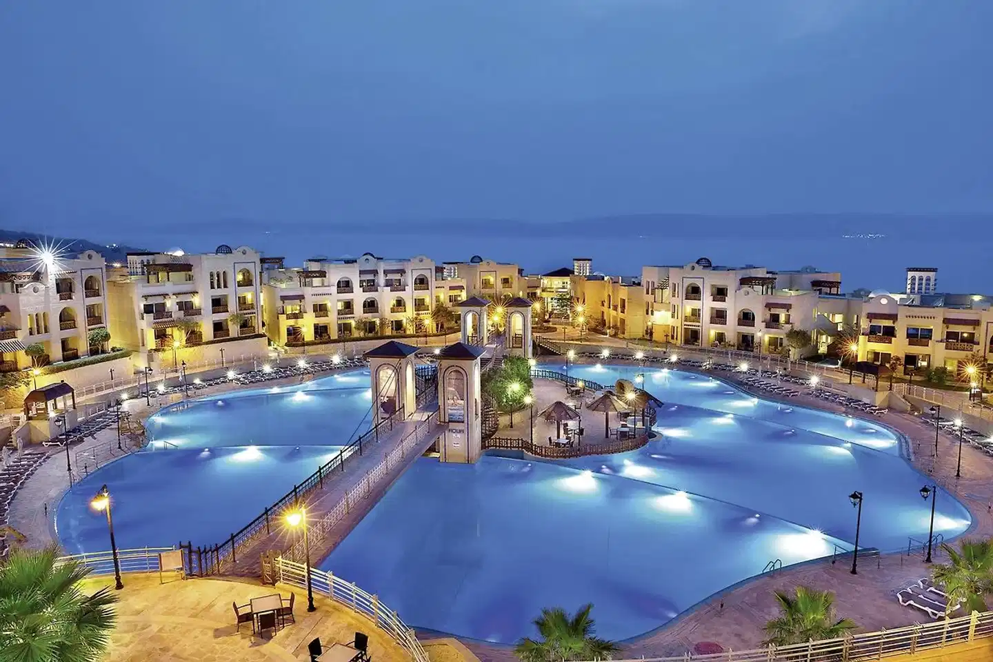 Crowne Plaza Jordan Dead Sea Resort & Spa Pool
