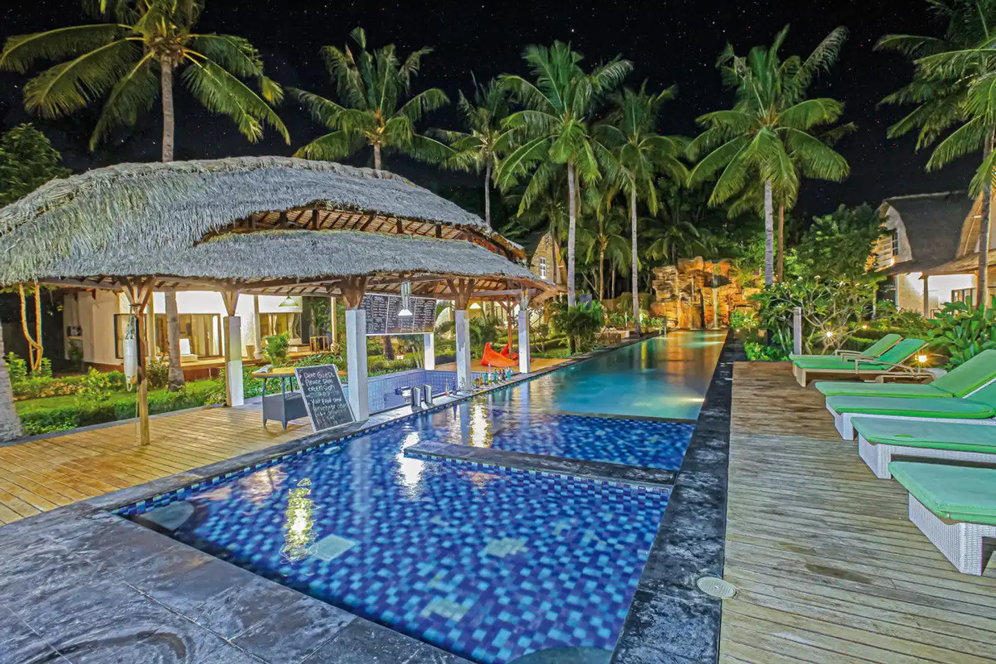 Jambuluwuk Oceano Resort Gili Trawangan Pool