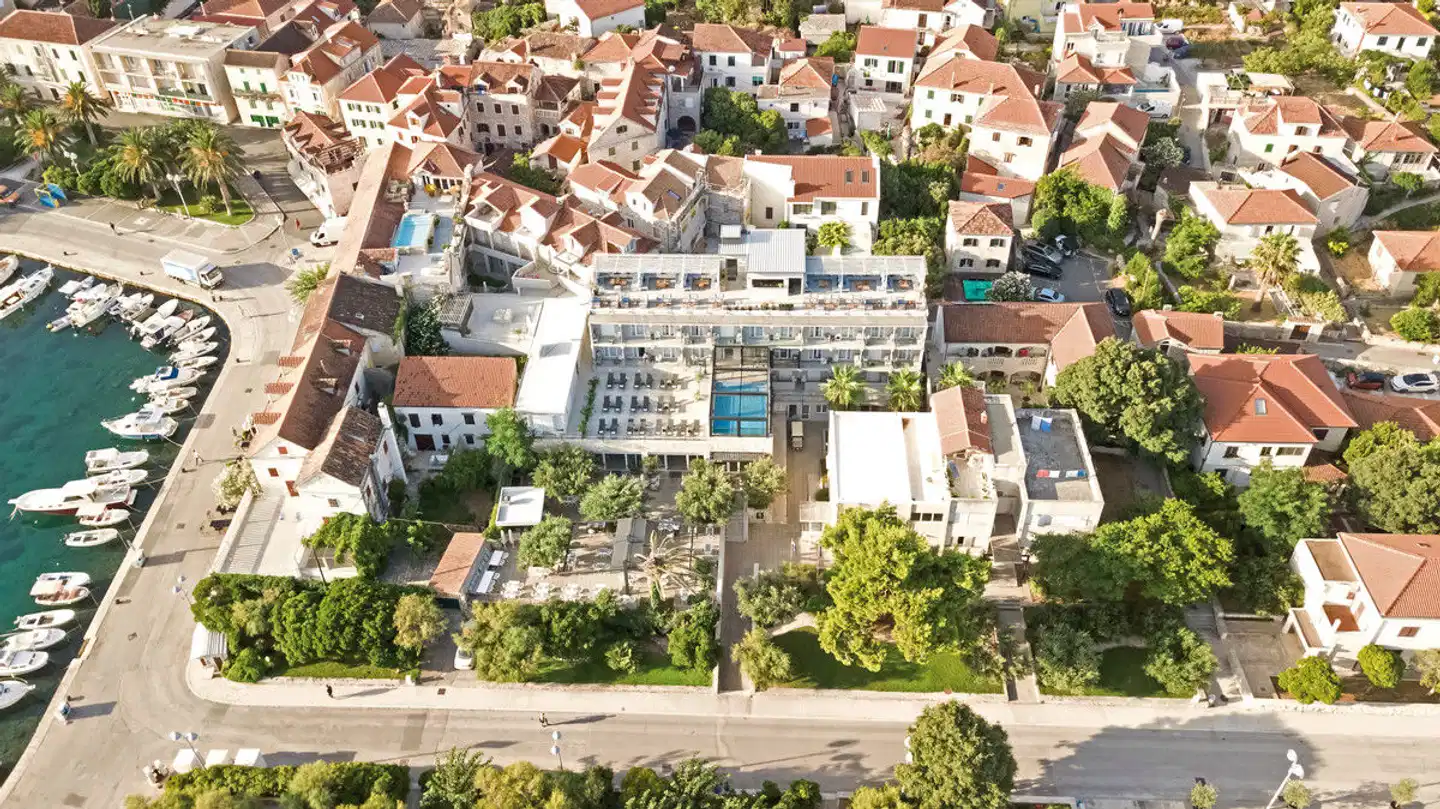 Osam - Adults only Aussenansicht