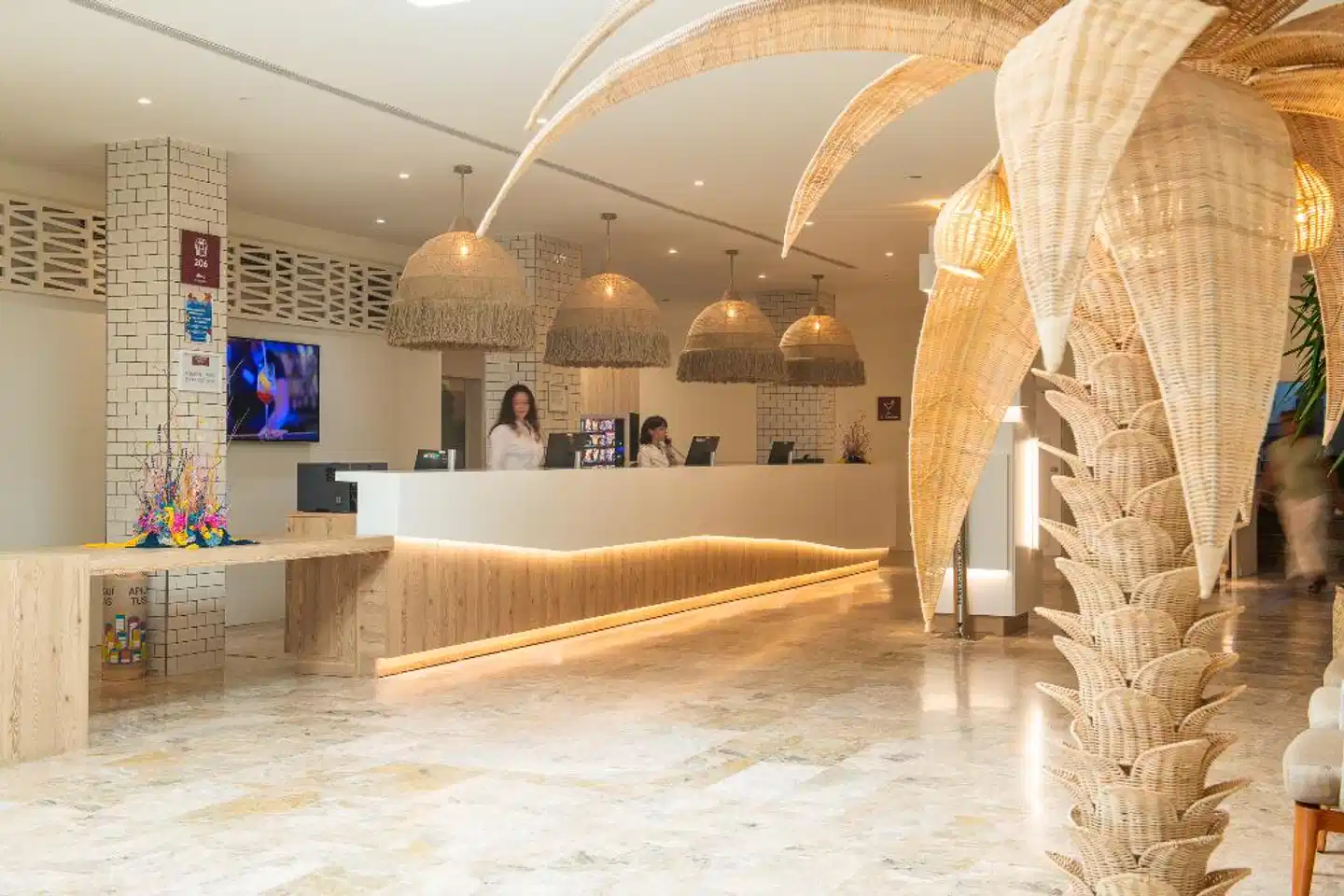 Leonardo Suites Ibiza Santa Eulalia & Leonardo Royal Ibiza Santa Eulalia Lobby