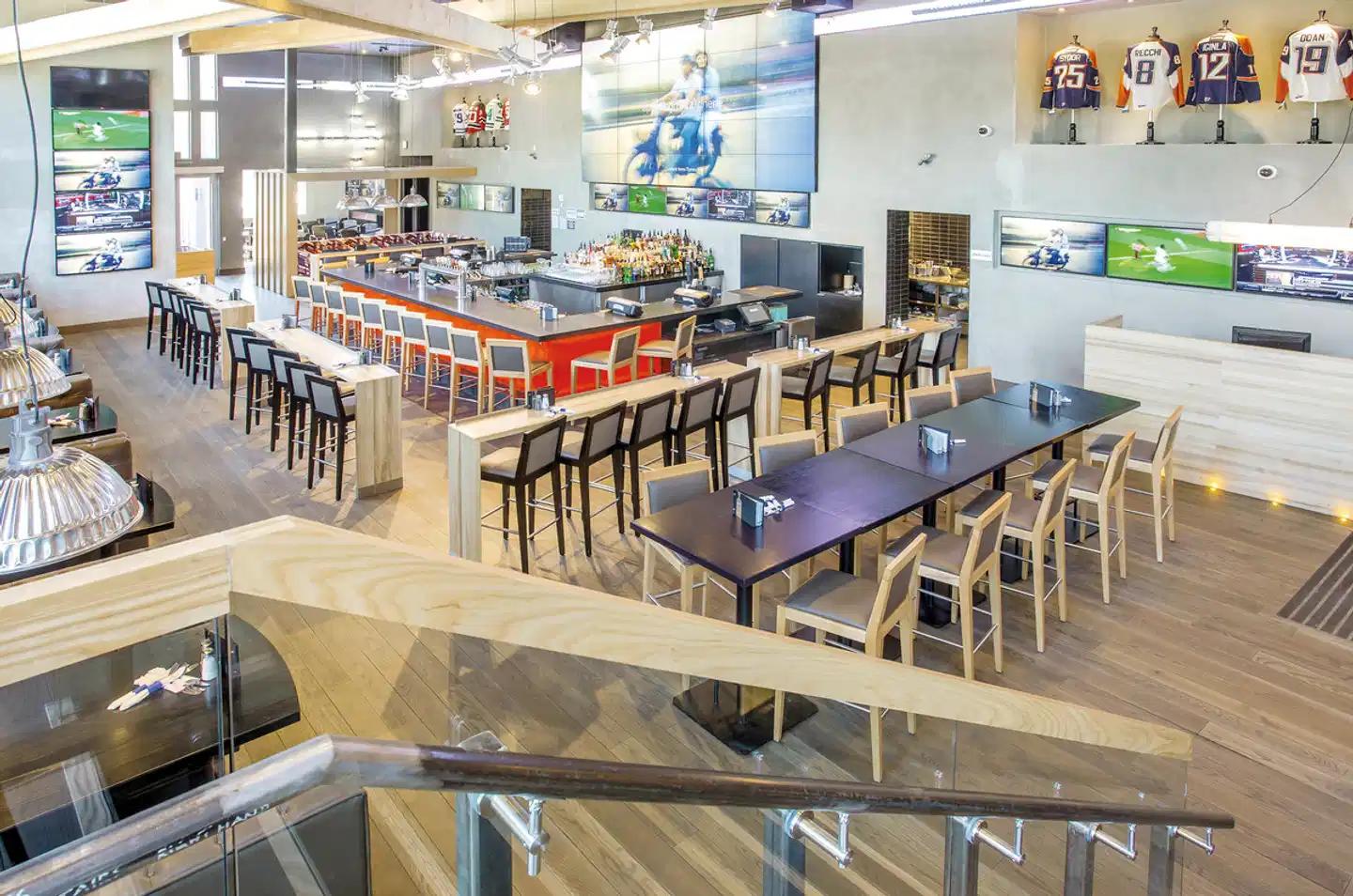 Sandman Signature Kamloops Bar