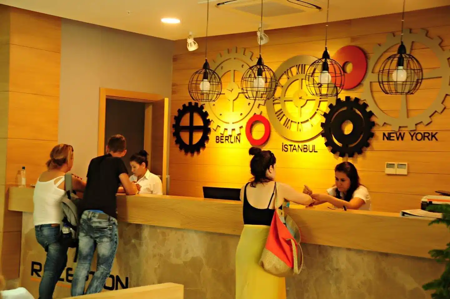 Orfeus Queen Spa Sport und Entertainment