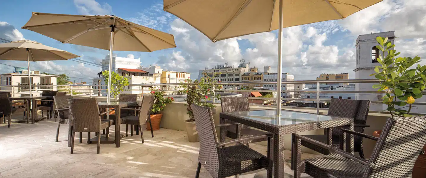 Decanter Hotel Terrasse