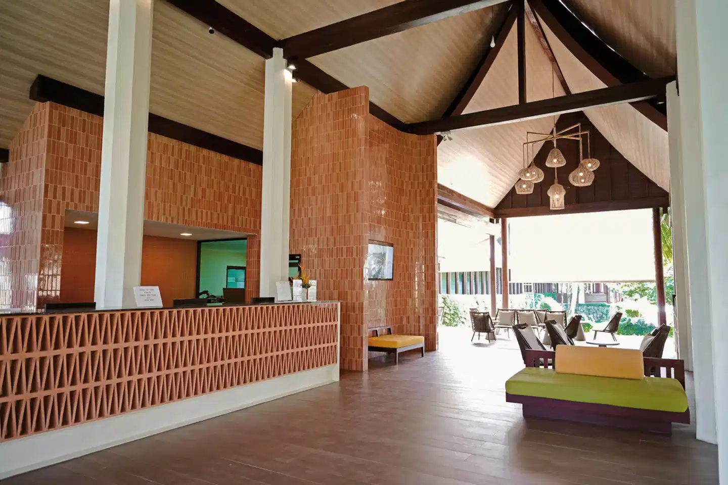 Koh Kood Paradise Beach Lobby