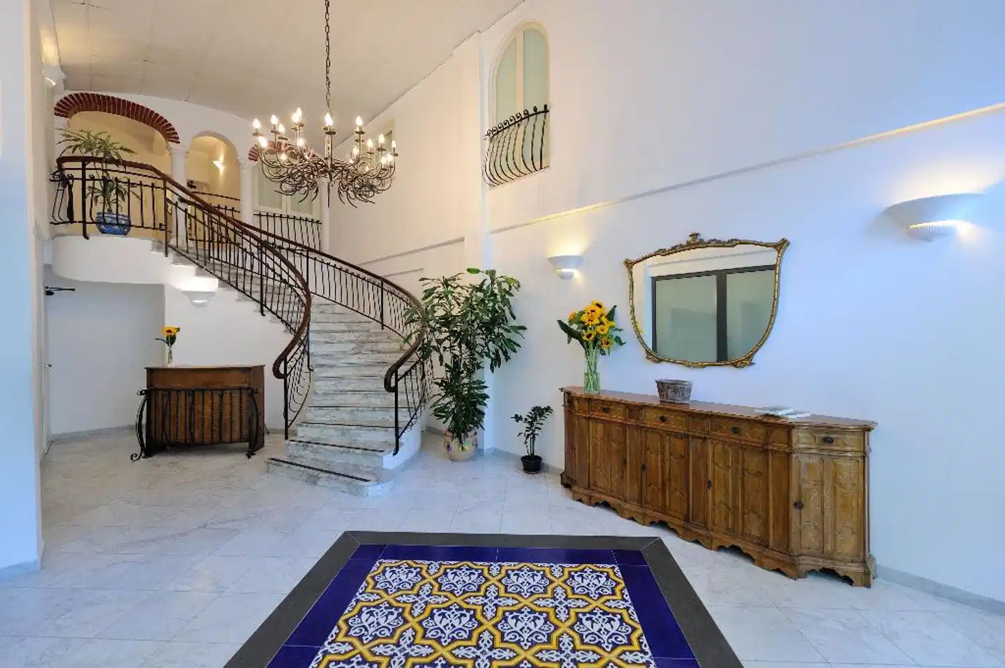 Aurora Apartments Lobby